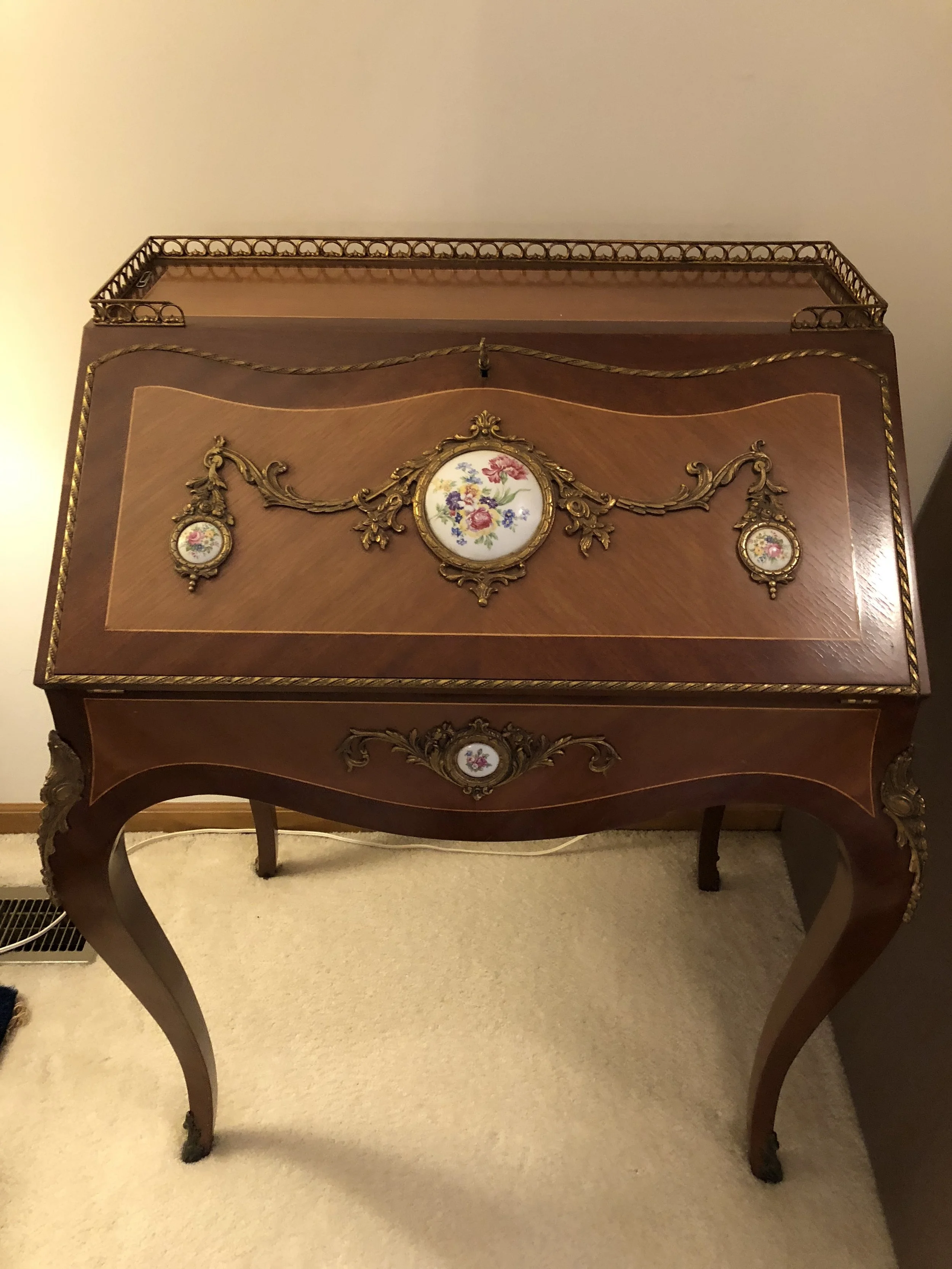 Candlewood Estate Sale