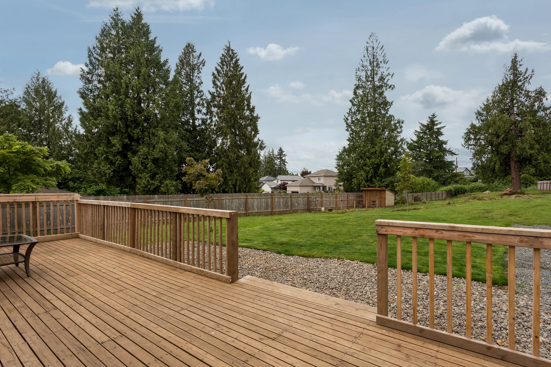 Large deck, just perfect for backyard barbecues!
