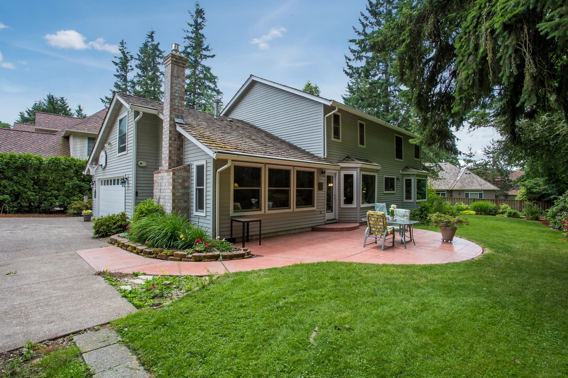 6081 Clairmont Ct., Lake Oswego, Oregon