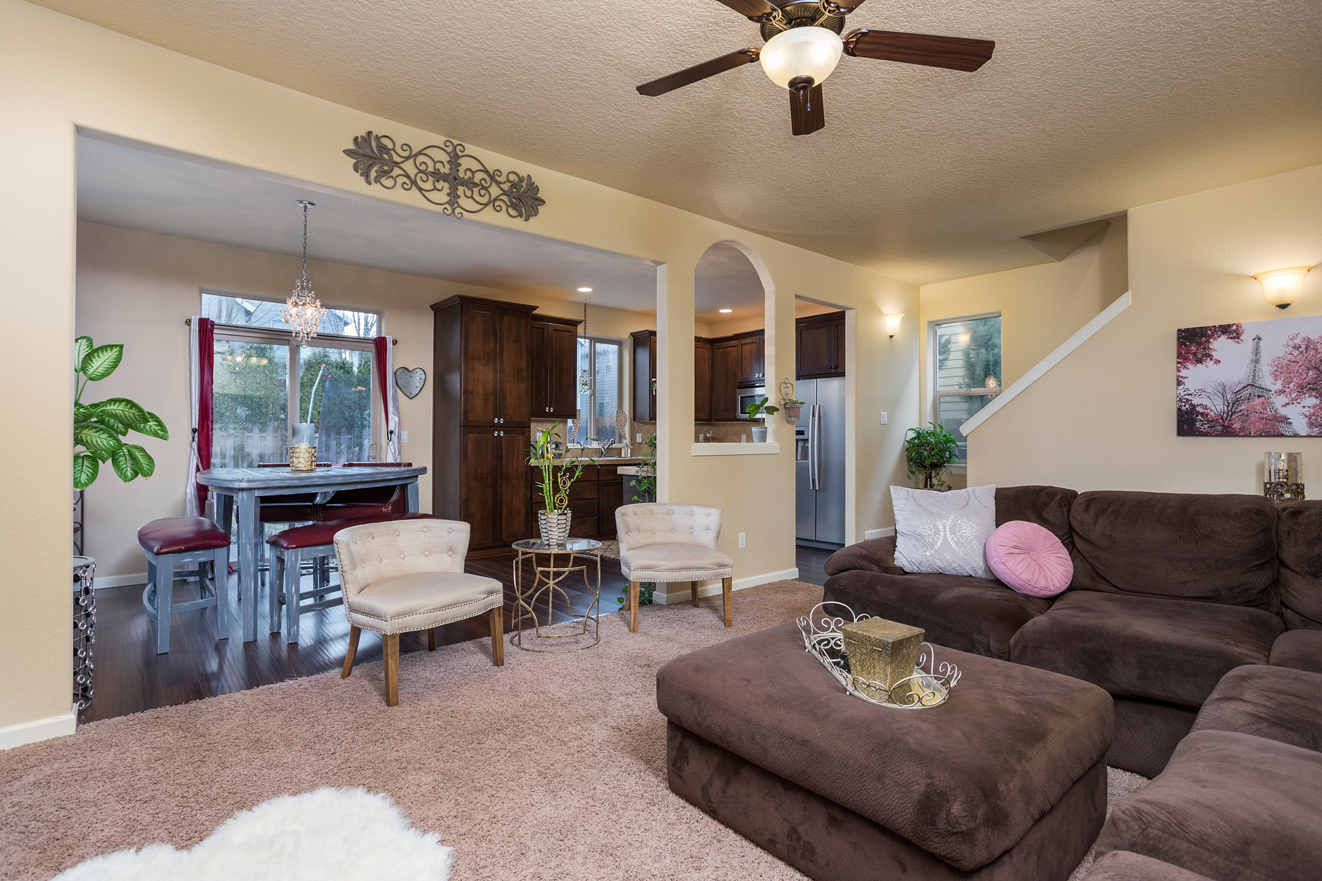 Living room/Dining/Kitchen