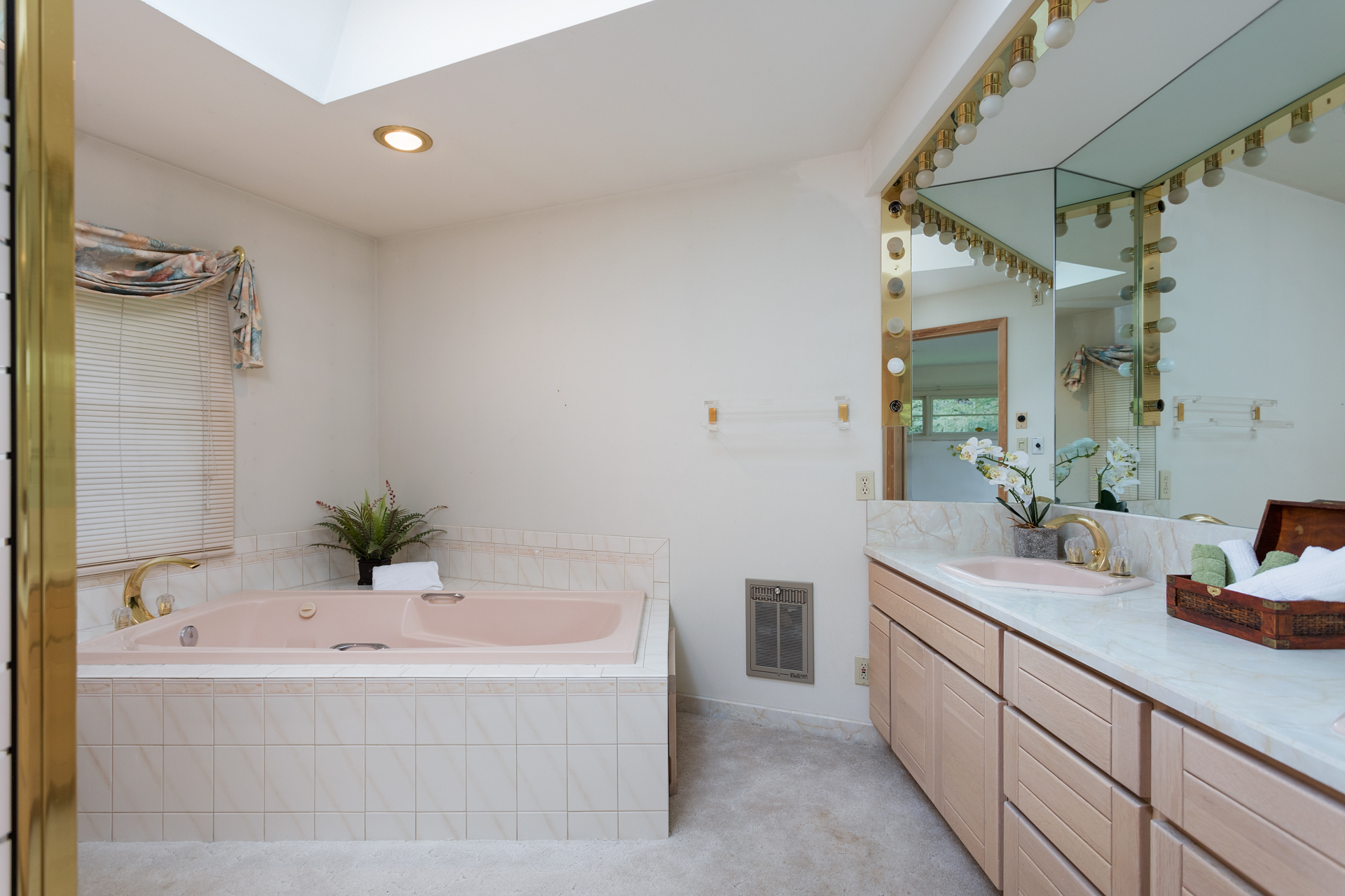 Large Bathroom