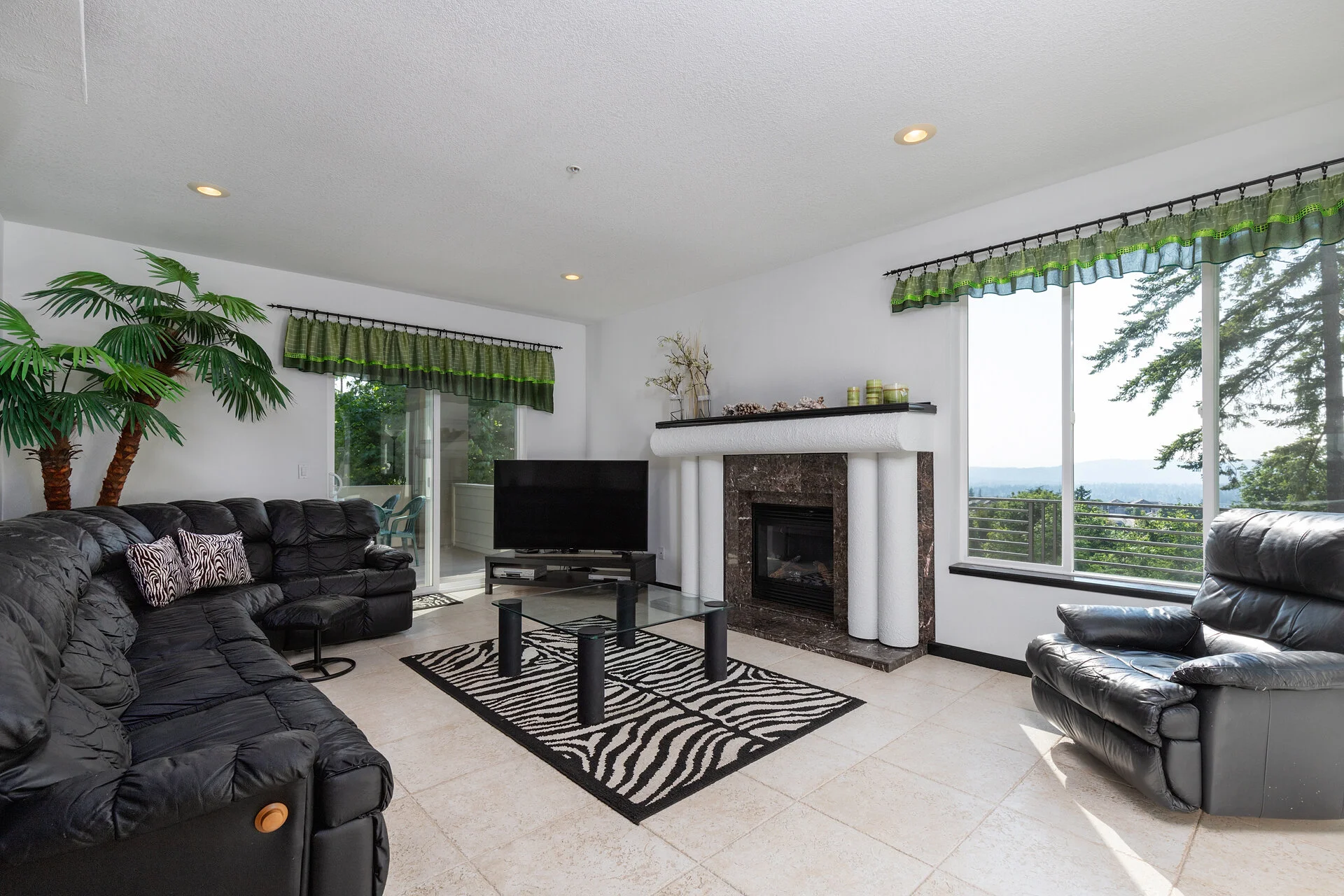 Light and Bright Family Room with Fireplace