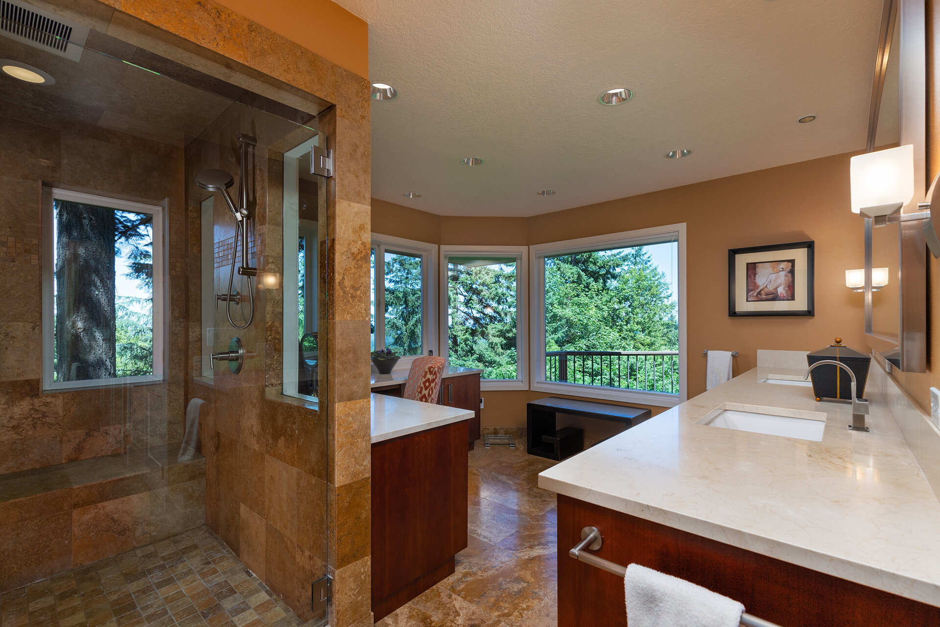 Luxurious Master Bath