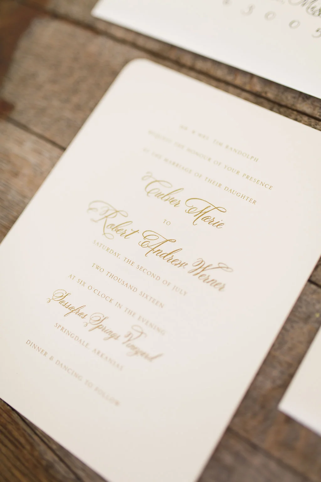 This invitation is one of my favorites from Shindig. You can't ever go wrong with this classic look.