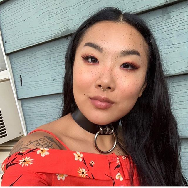Can we all take a moment and appreciate how amazingly beautiful this little angel is!?! First photo is @amandu healed freckles. Second is freshly done! This is so you can see how much lighter freckles heal once settled. ππππ @thenewmoonstudio #lindenbrows