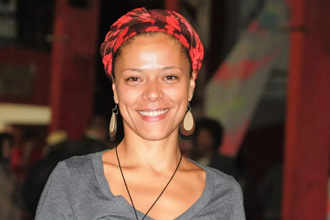 Shirley do Carmo, mediadora