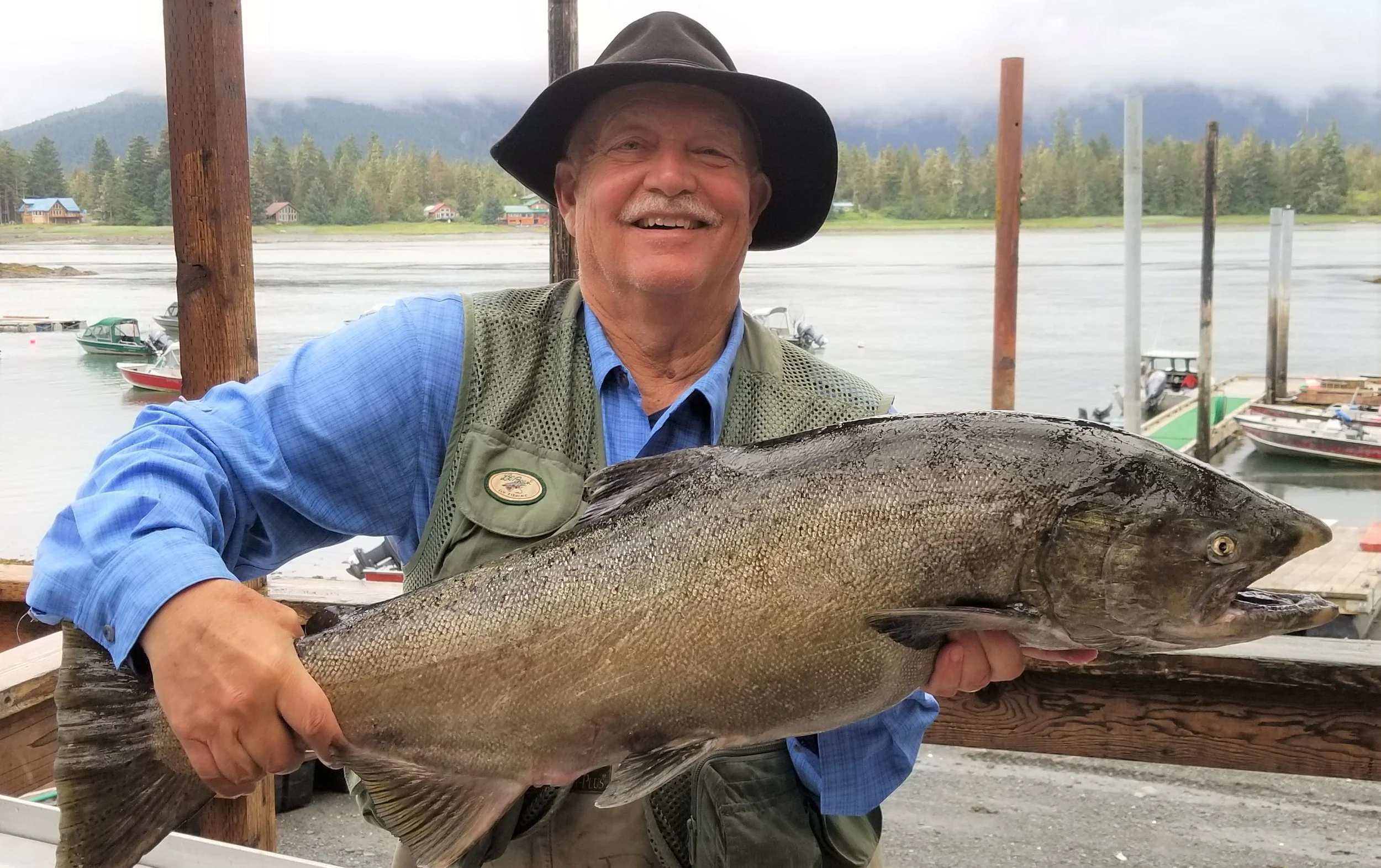 Alaskan King Quest: Landing a Chinook Salmon