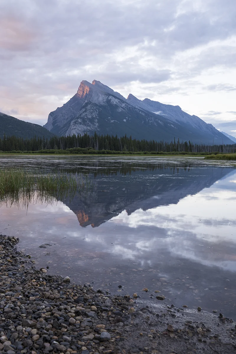  VERMILION LAKES IN THE CANADIAN ROCKIES (1) 
