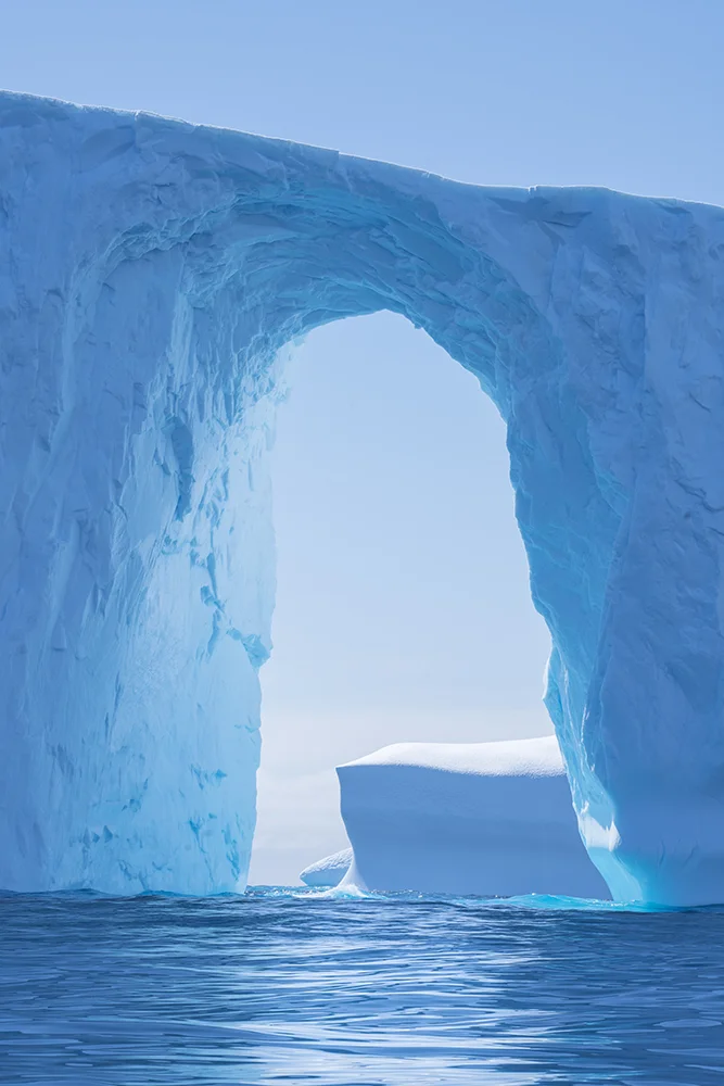 SUN SHINING ON ICEBERG IN ANTARCTICA (2)