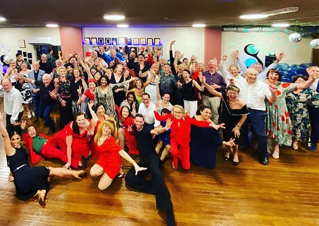Phenomenal Christmas Party last night ! Go Crows Nest, you sure know how to party #partyanimals #christmastime #dancedance #bestpeopleintown #funtimes #memoriesmade #family #arthurmurrayfamily #arthurmurraylifestyle #arthurmurraycrowsnest