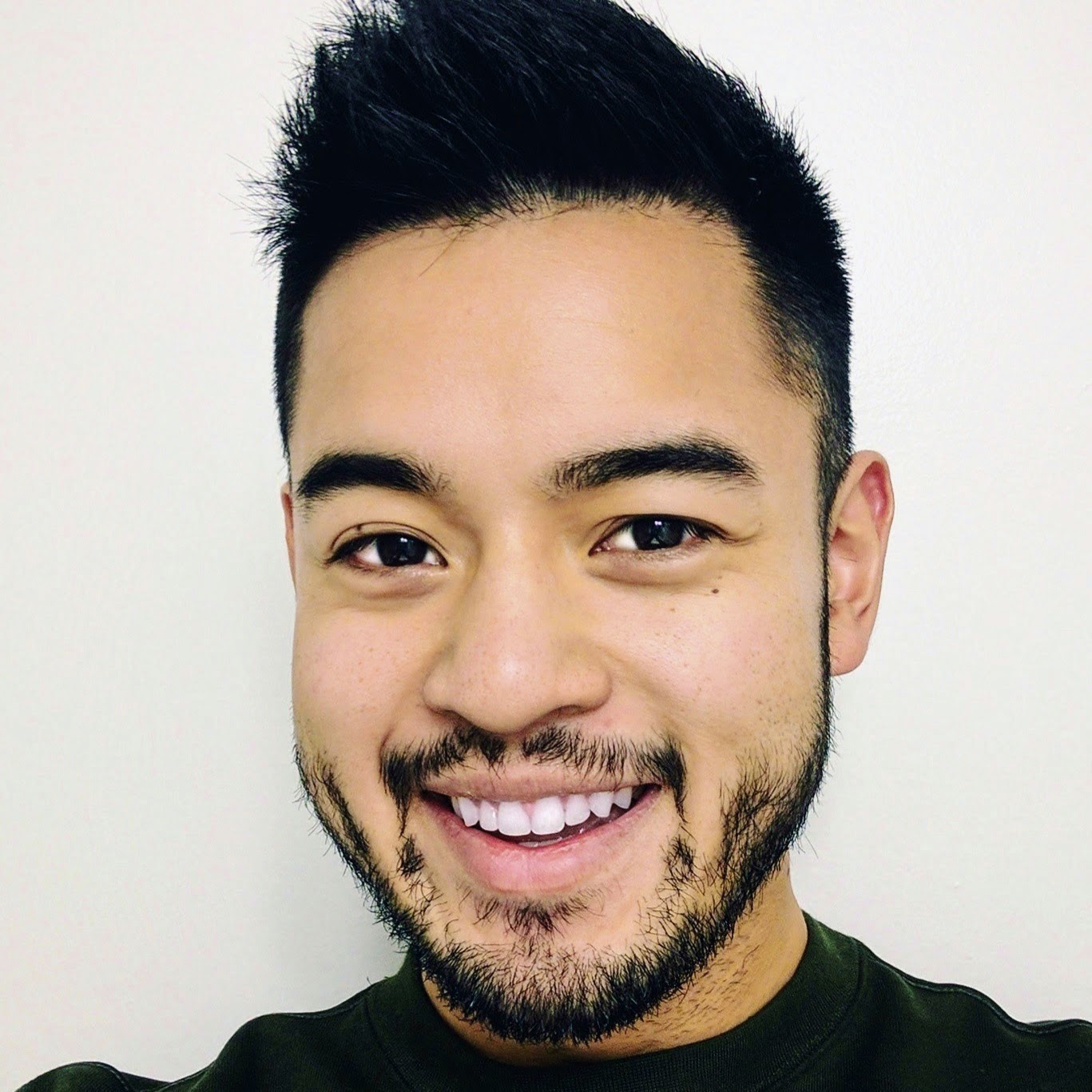 headshot-01.jpeg