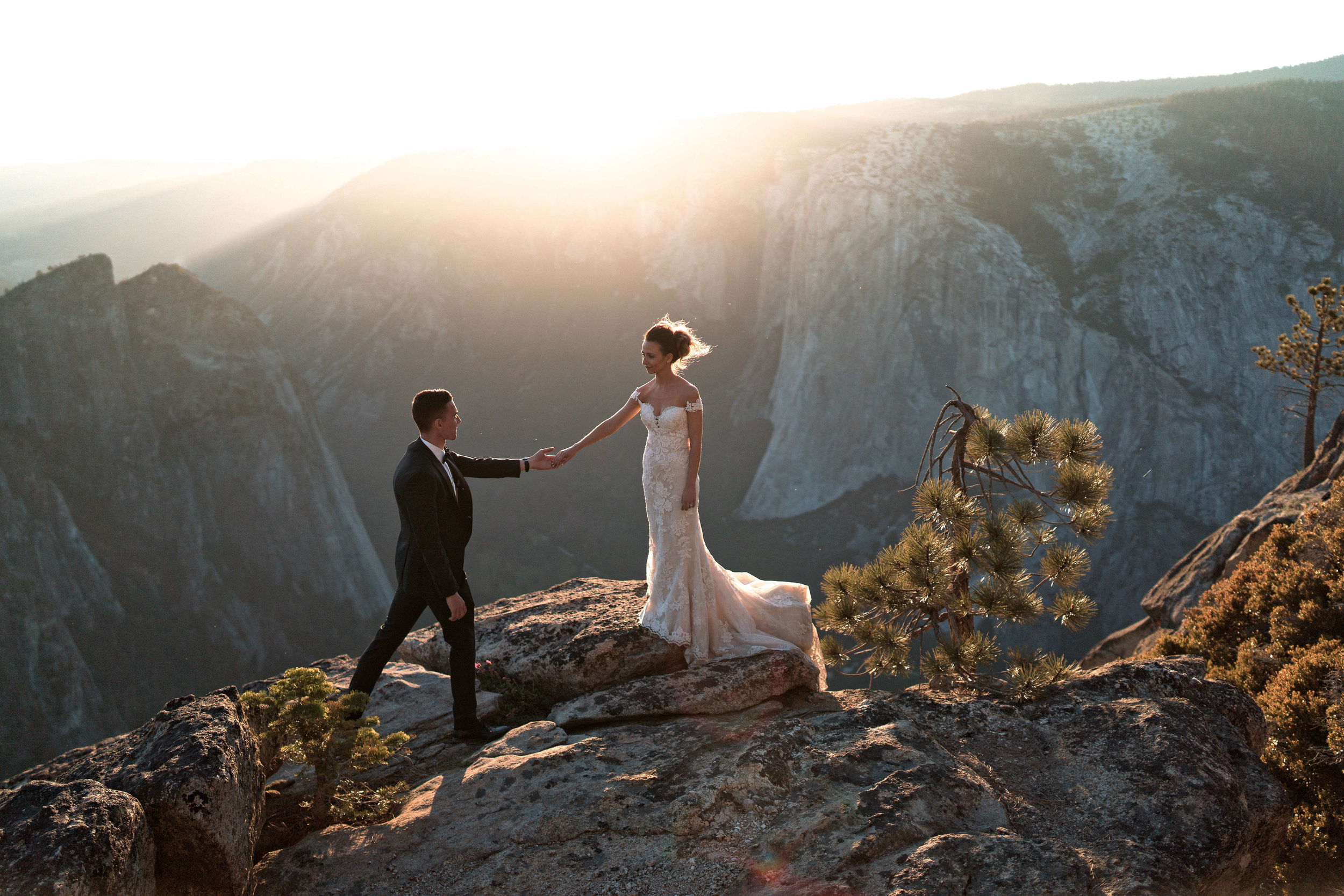 yosemite-adventure-wedding-amyjames (146).jpg