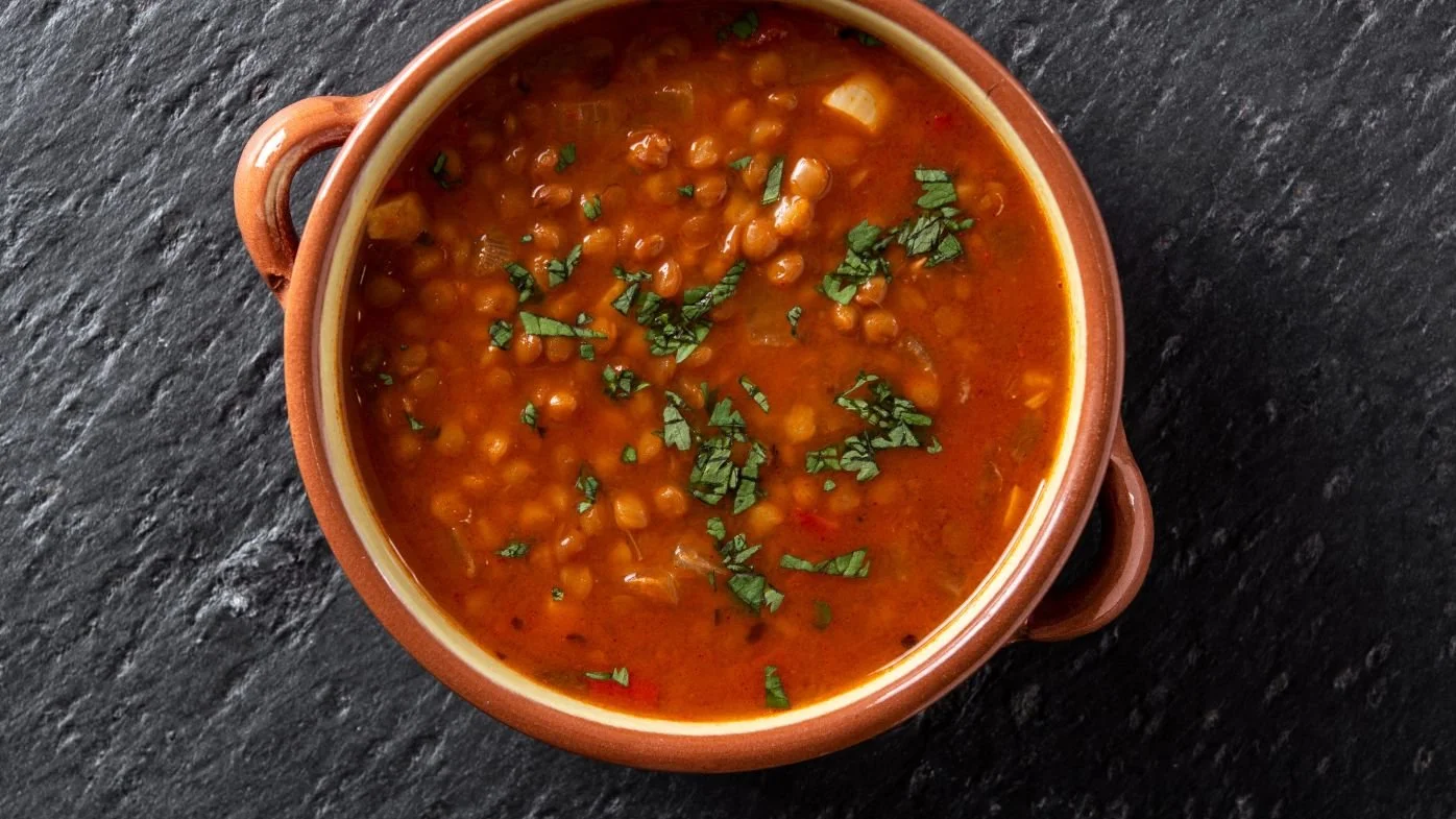 Tomato and lentil soup