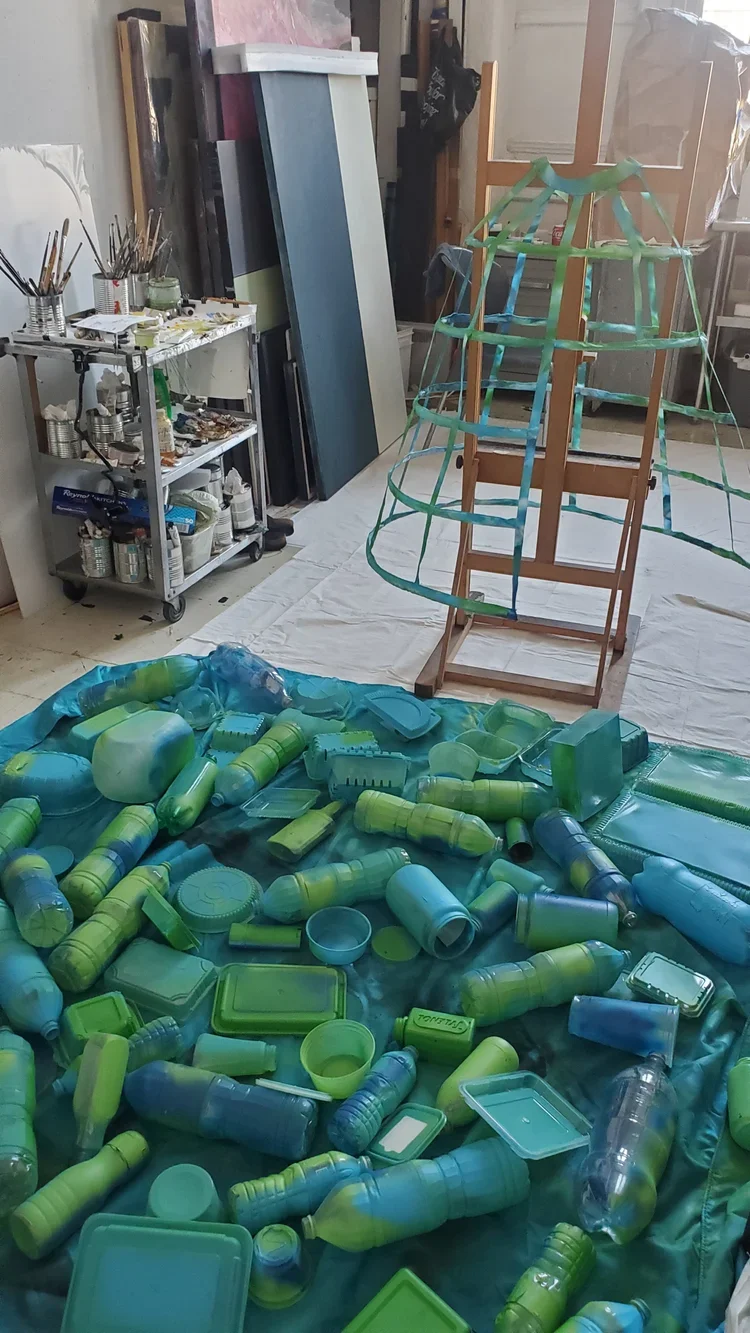 painting plastic.webp