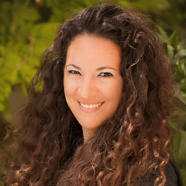 CROPPED-Sarah Headshot-1 copy.jpg