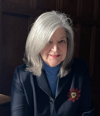  Laura Wexler