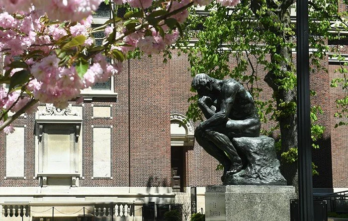 sculpture-thinker-eileen-barroso-columbia.jpg