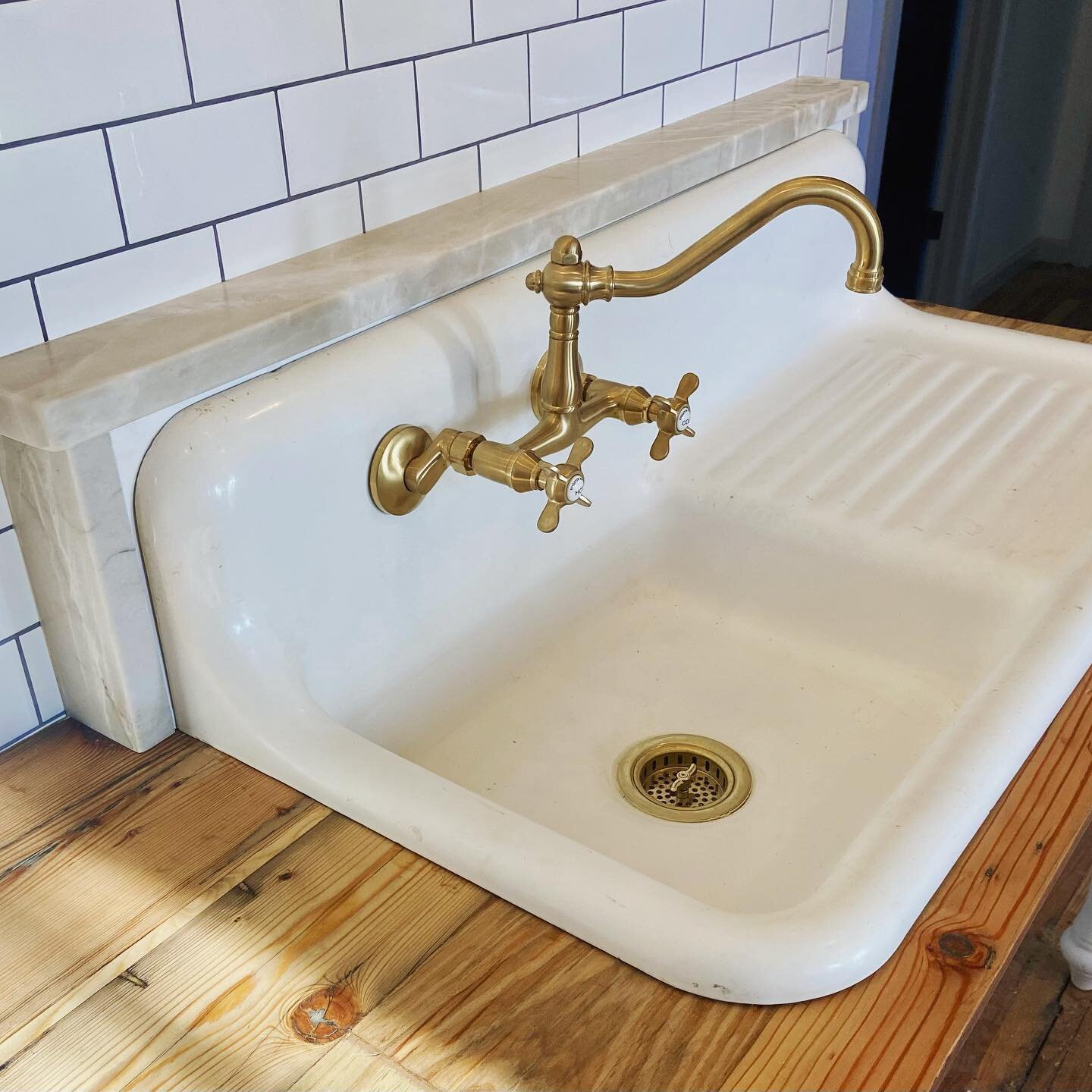 I just had to have this old wall-mount high-back sink for the kitchen, but it definitely didn&rsquo;t simplify the whole plumbing situation. Worth it, though, and now I have a shelf behind the sink that is both gorgeous and useful. Three cheers for t