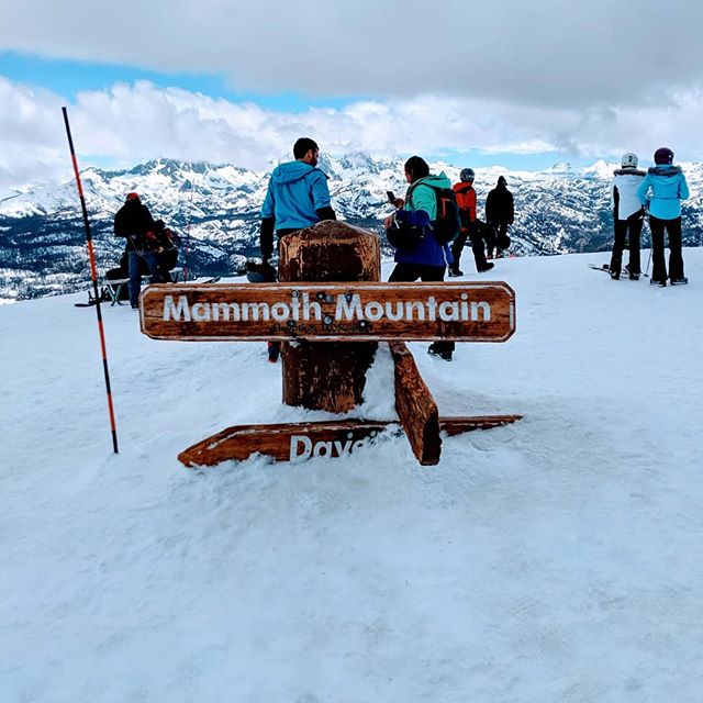 California Endless Winter. .
.
.
.
.
.
#ConnectedStates #mammothmountain #snow #snowboarding