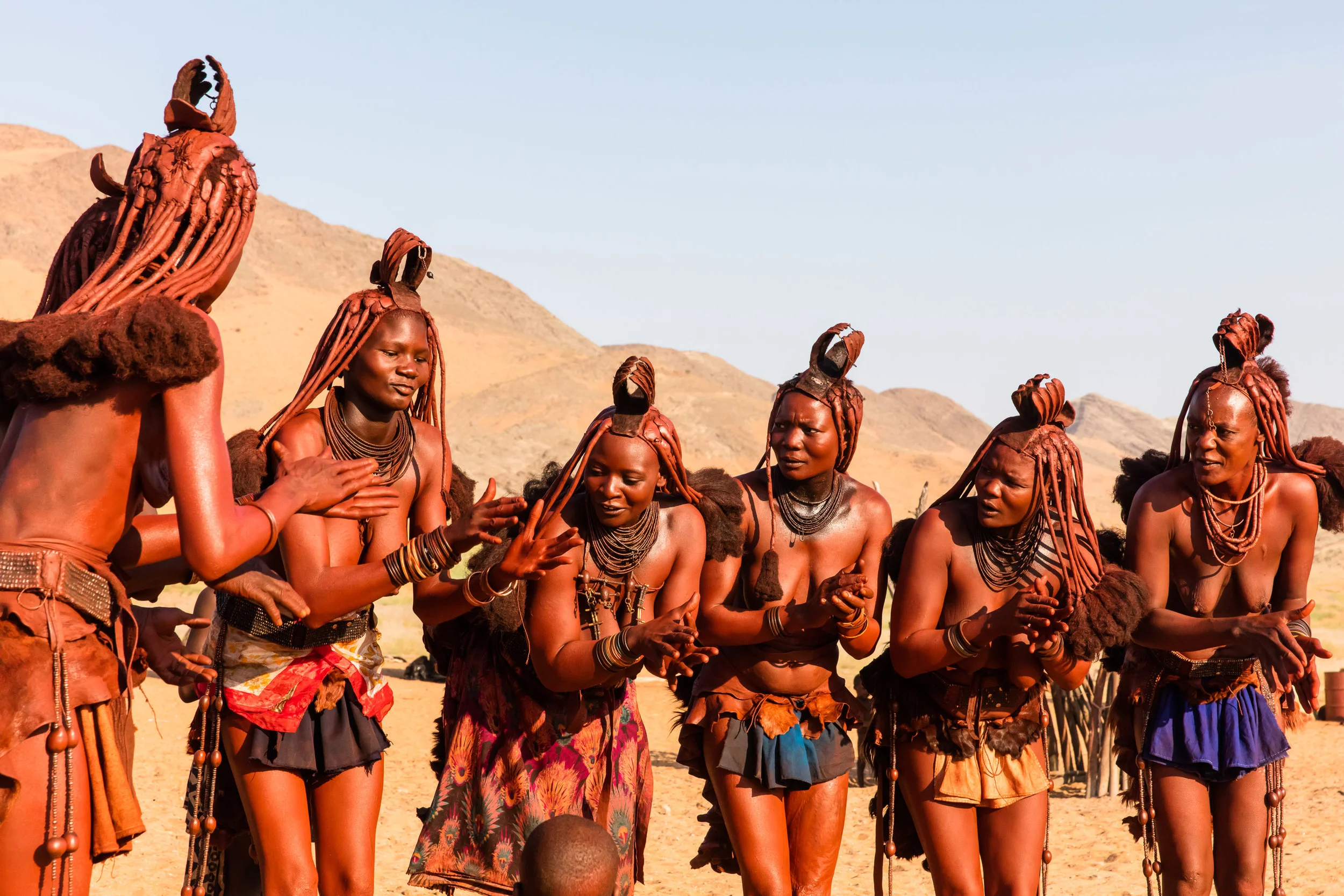 AFRIKA Menschen — MICHAEL POLIZA PRIVATE TRAVEL