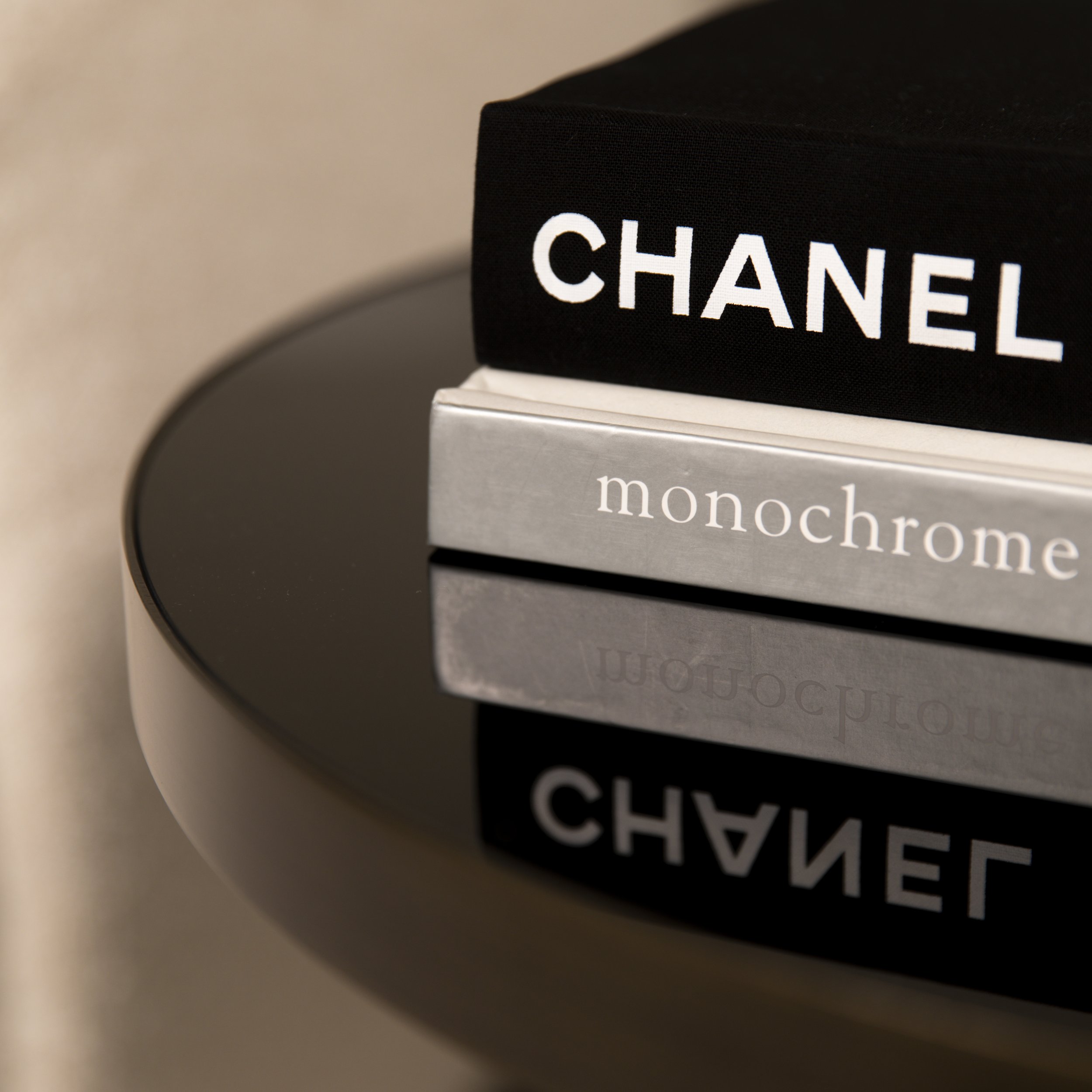 Black Marble Side Table_04.jpg