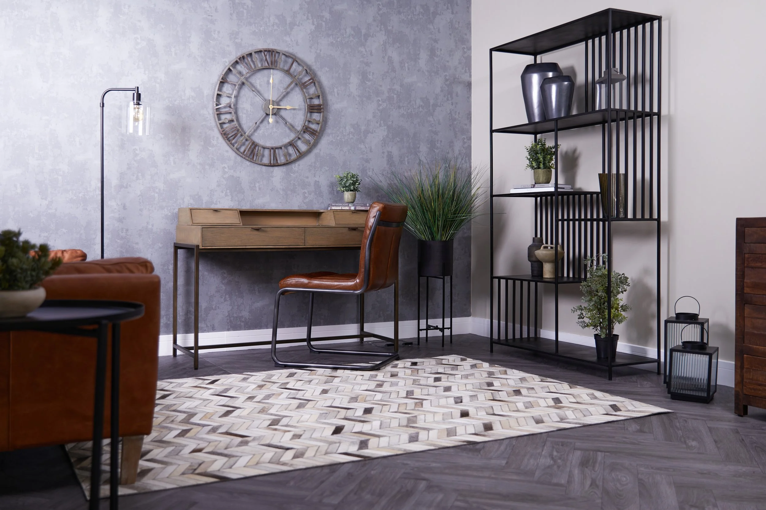 INDUSTRIAL LIFESTYLE1842_EDIT.jpg