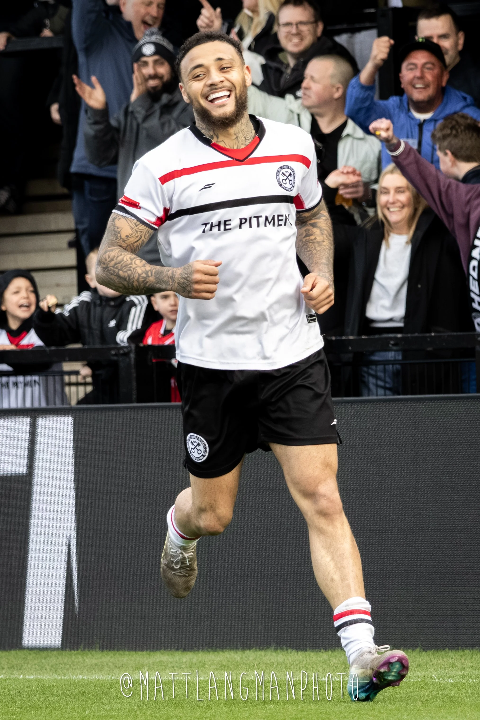 HTFC V MORPETH TOWN AFC-21.jpg