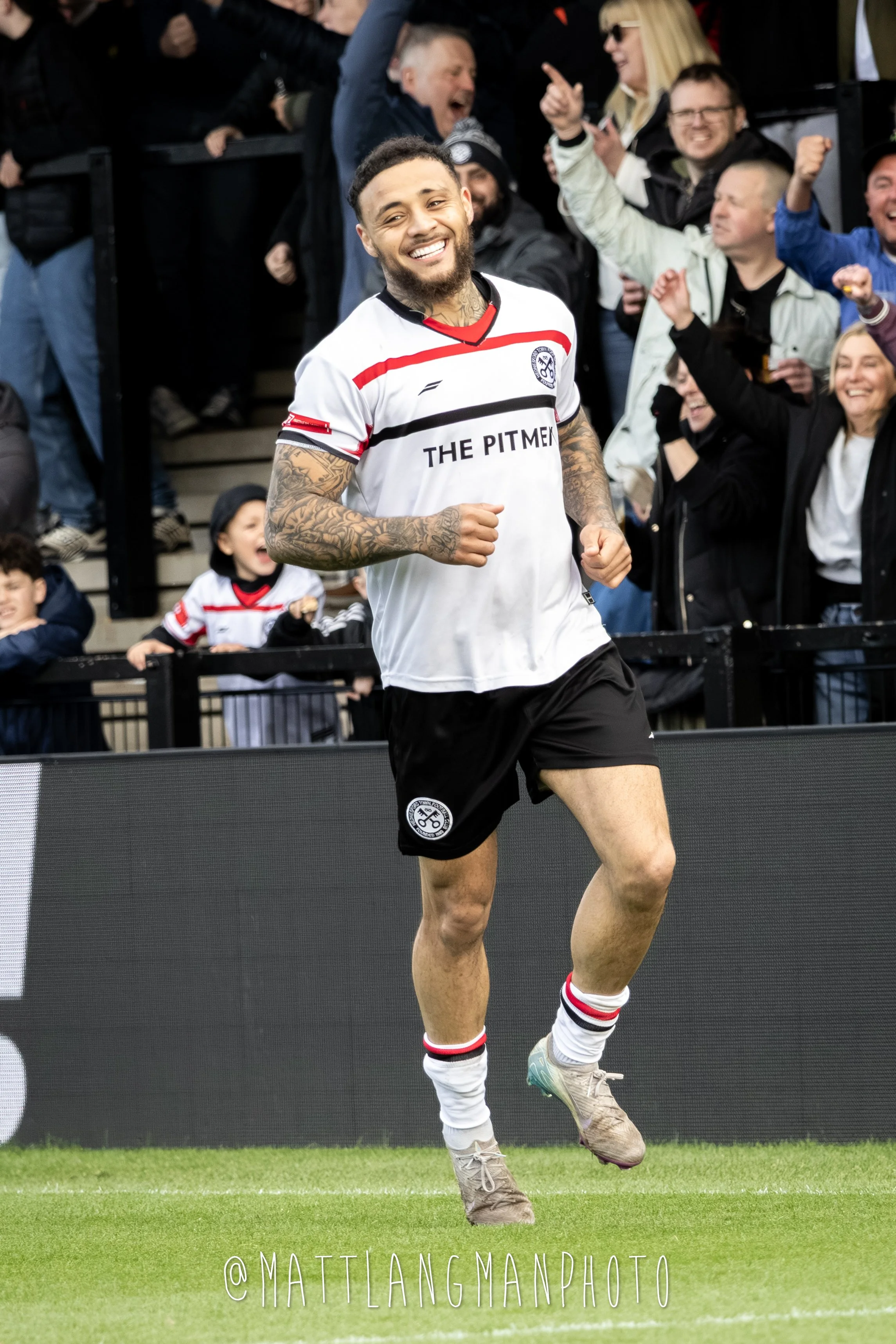 HTFC V MORPETH TOWN AFC-22.jpg