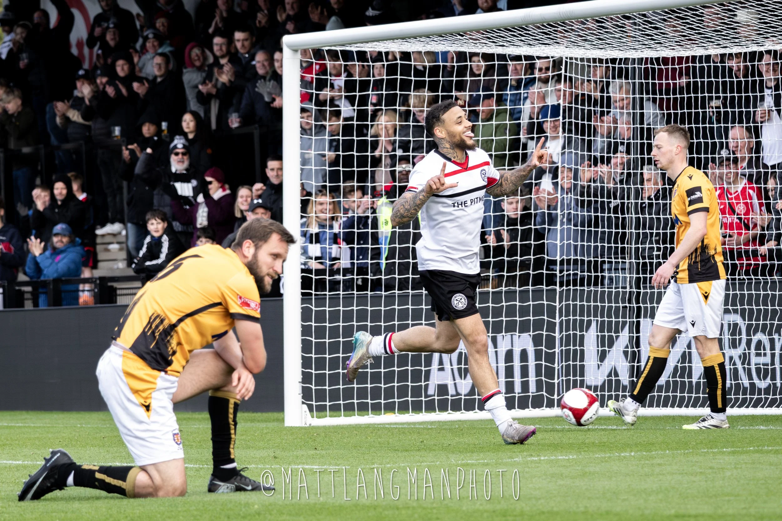 HTFC V MORPETH TOWN AFC-23.jpg