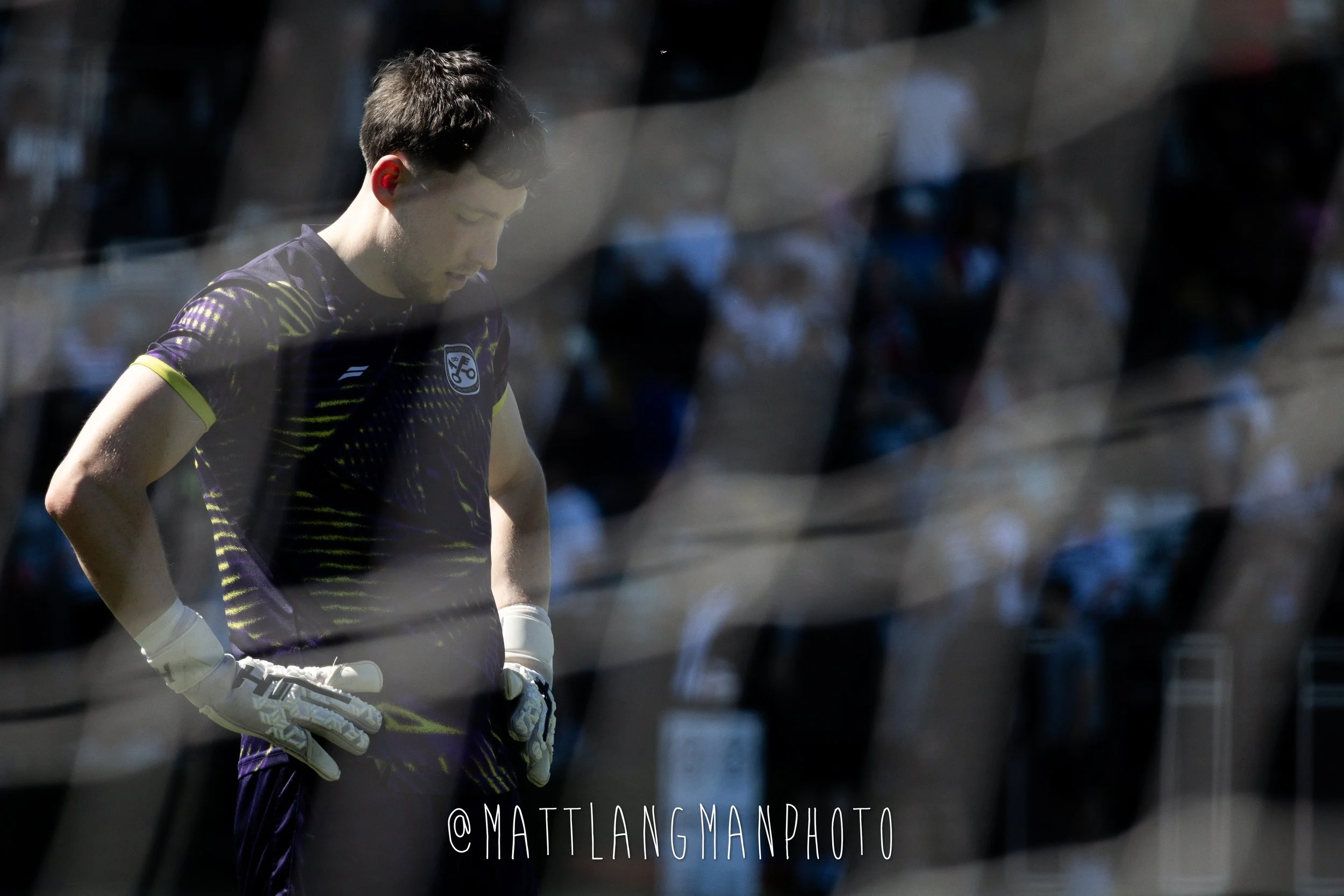 HTFC V ASHFORD UNITED-77.jpg