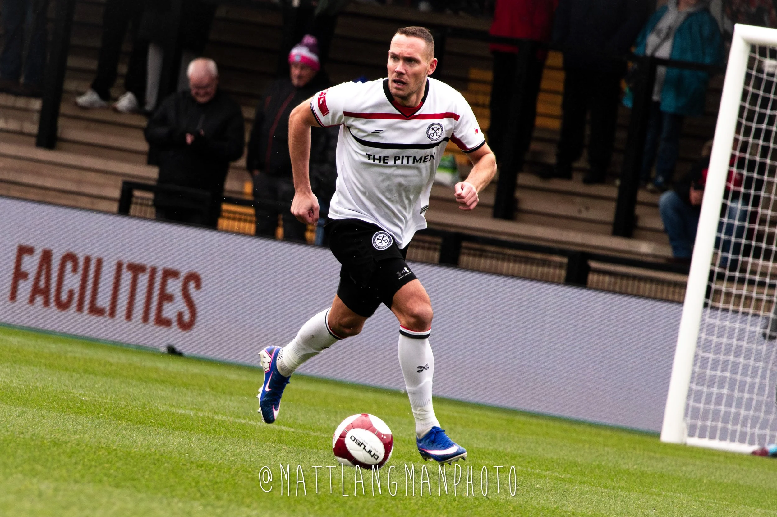 HTFC V WHITBY TOWN-72.jpg