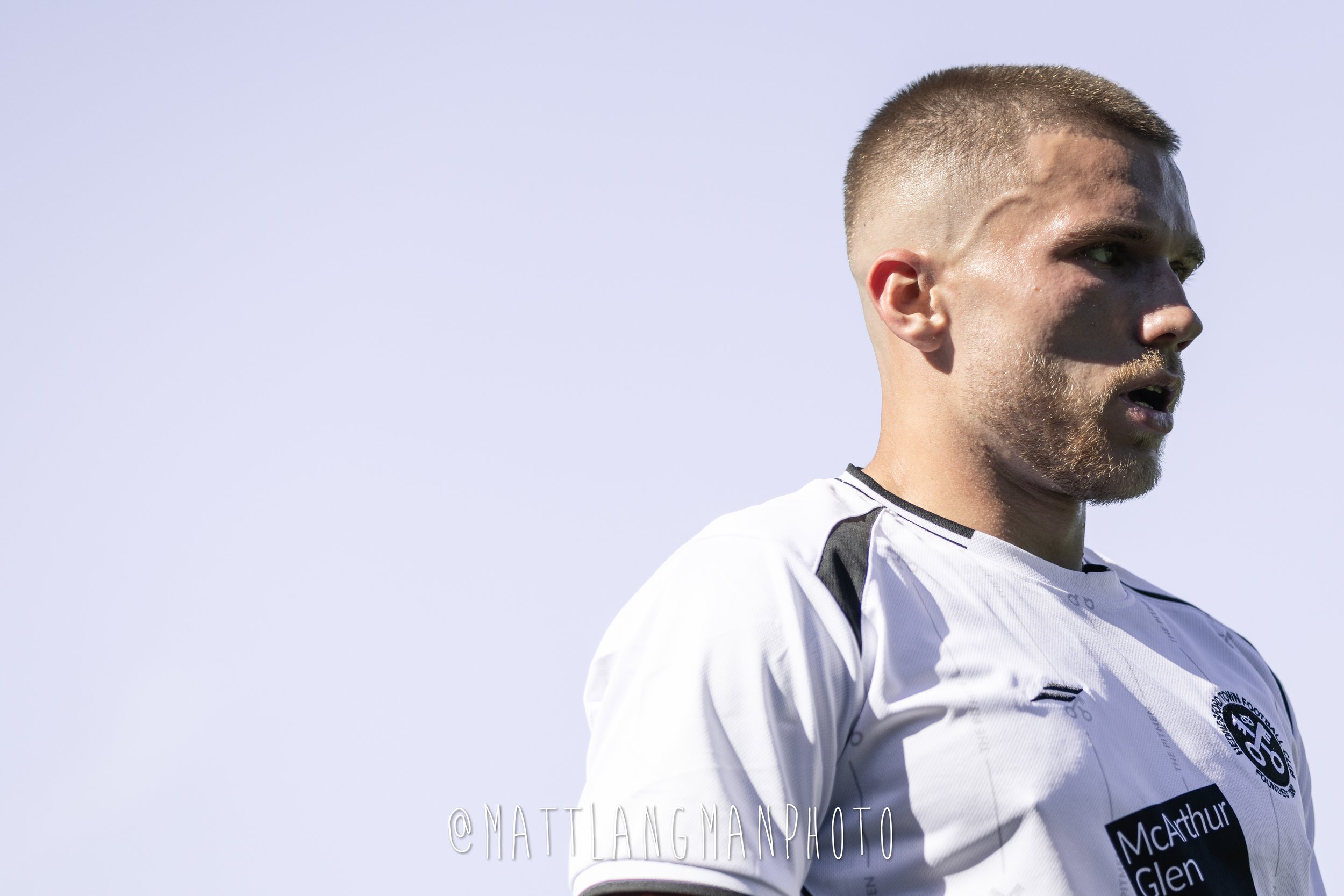PLAYER SIGNINGS-08.jpg