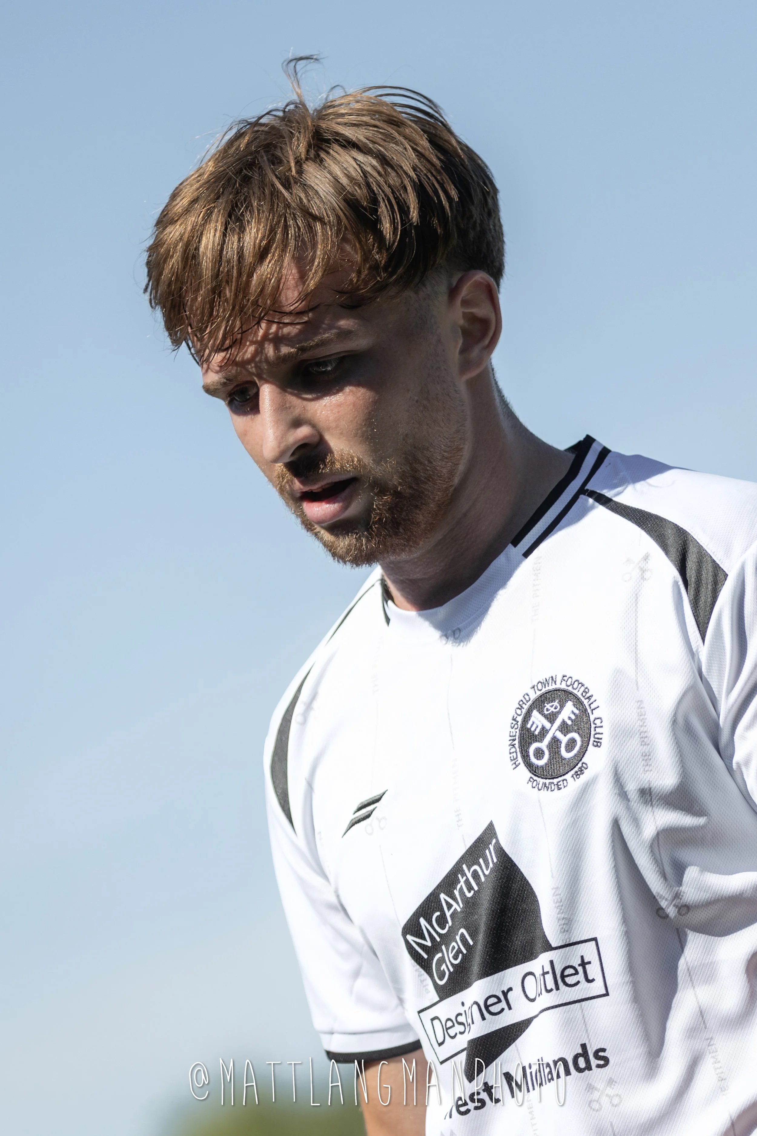 PLAYER SIGNINGS-28.jpg