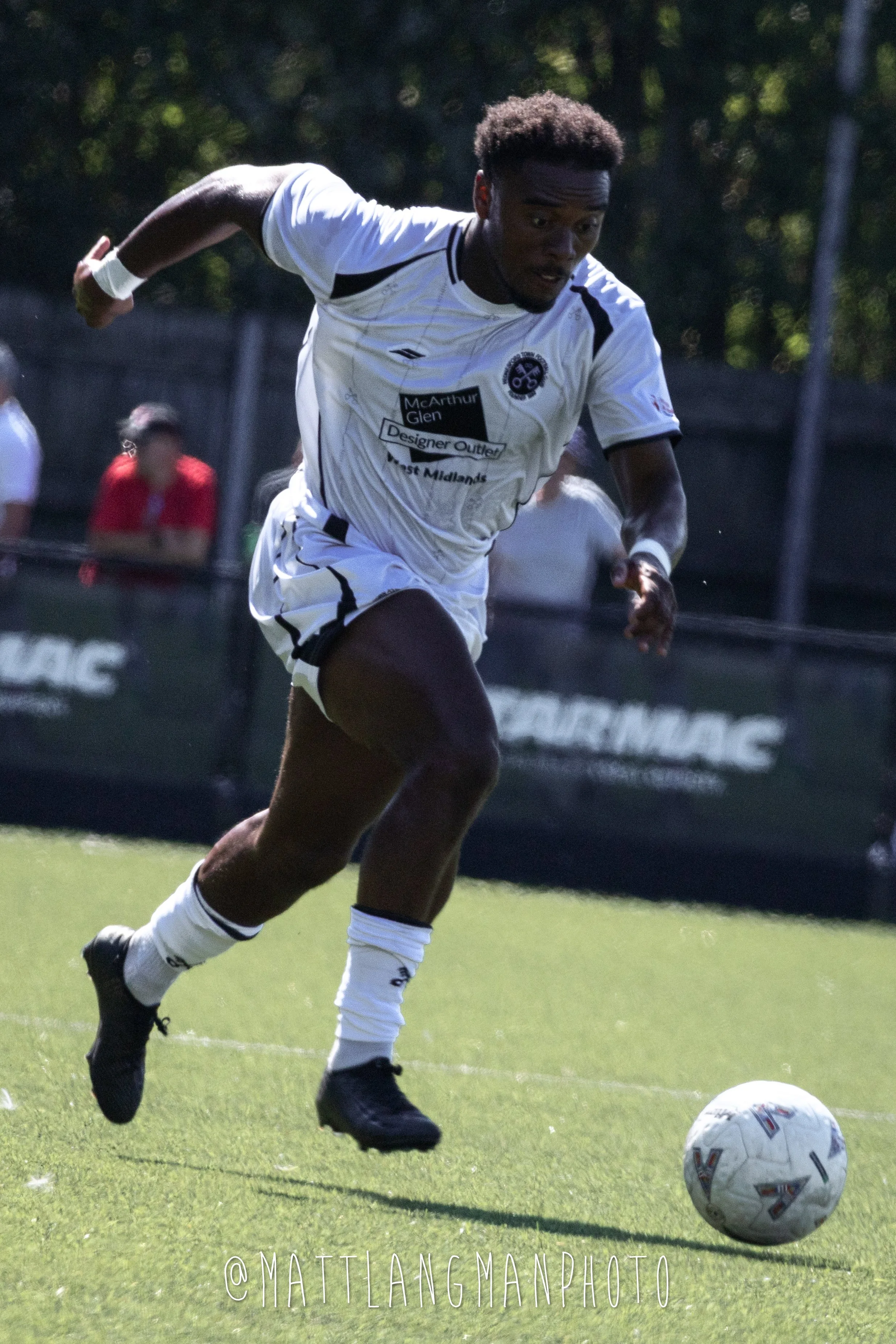 PLAYER SIGNINGS-50.jpg