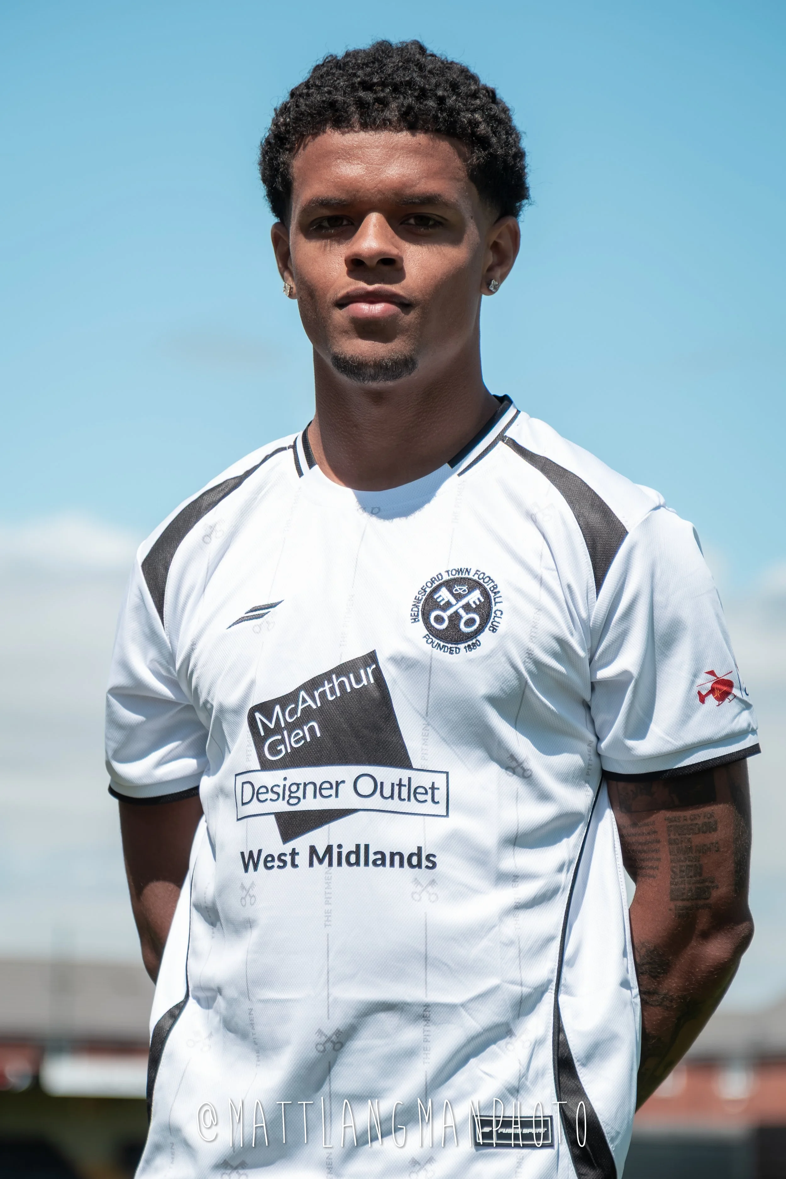 PLAYER SIGNINGS-50.jpg