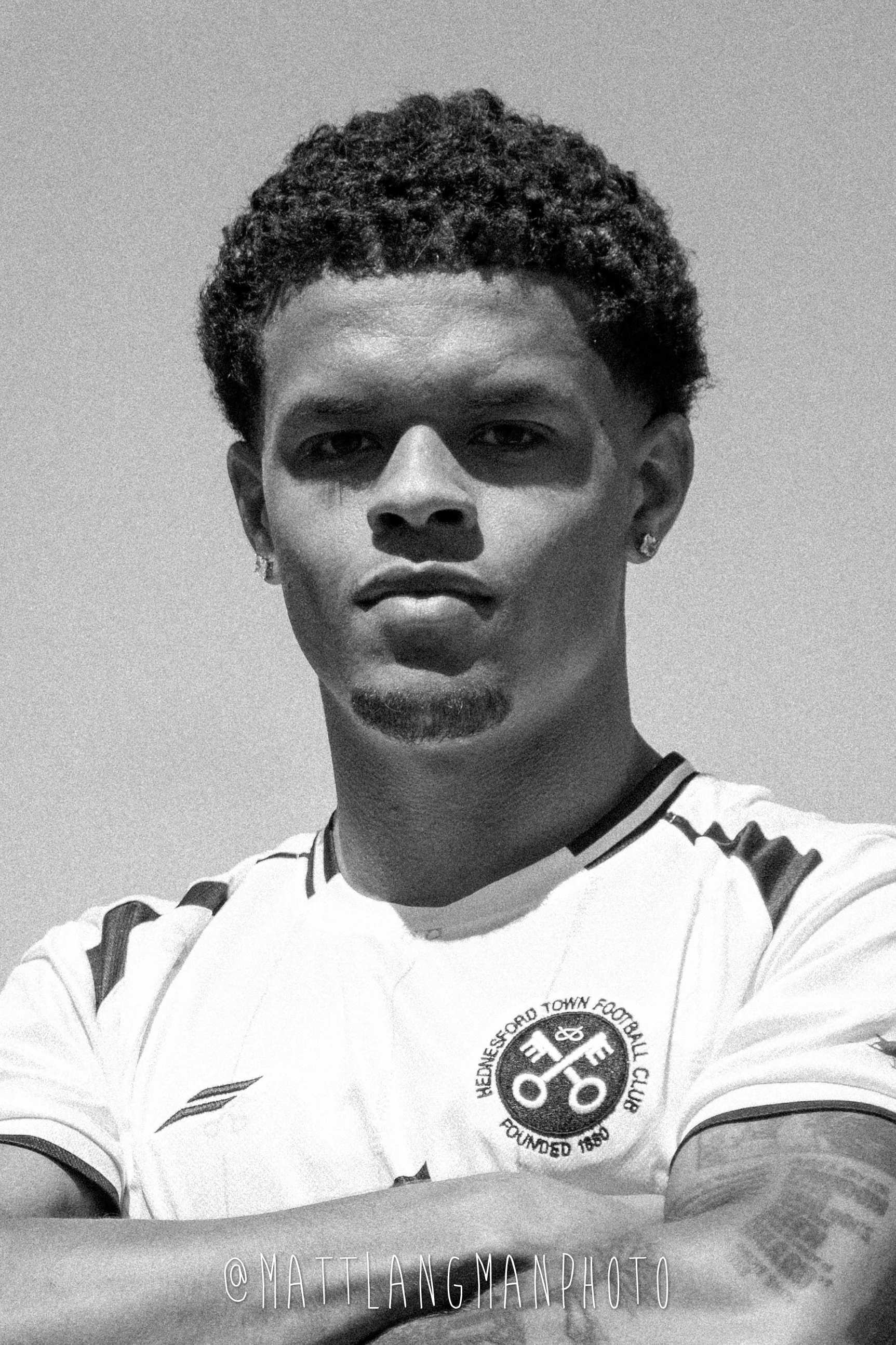 PLAYER SIGNINGS-54.jpg
