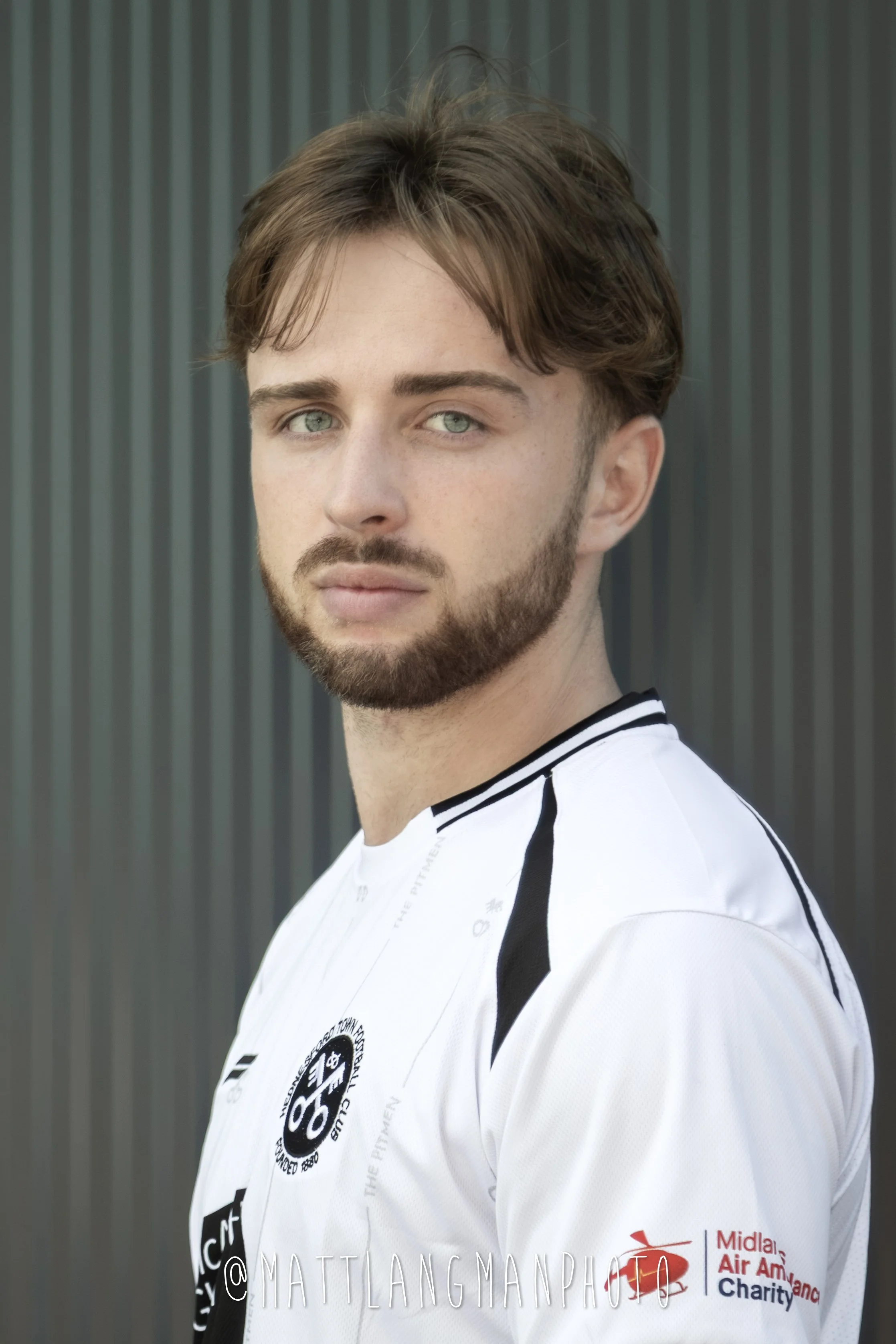 PLAYER SIGNINGS-10.jpg