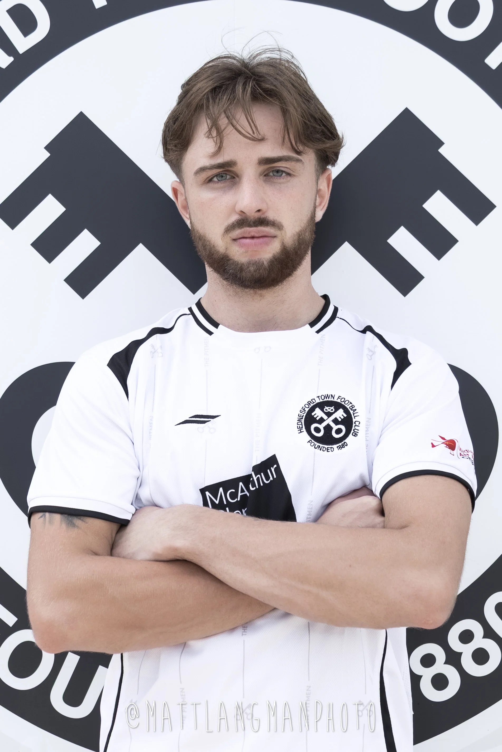 PLAYER SIGNINGS-15.jpg