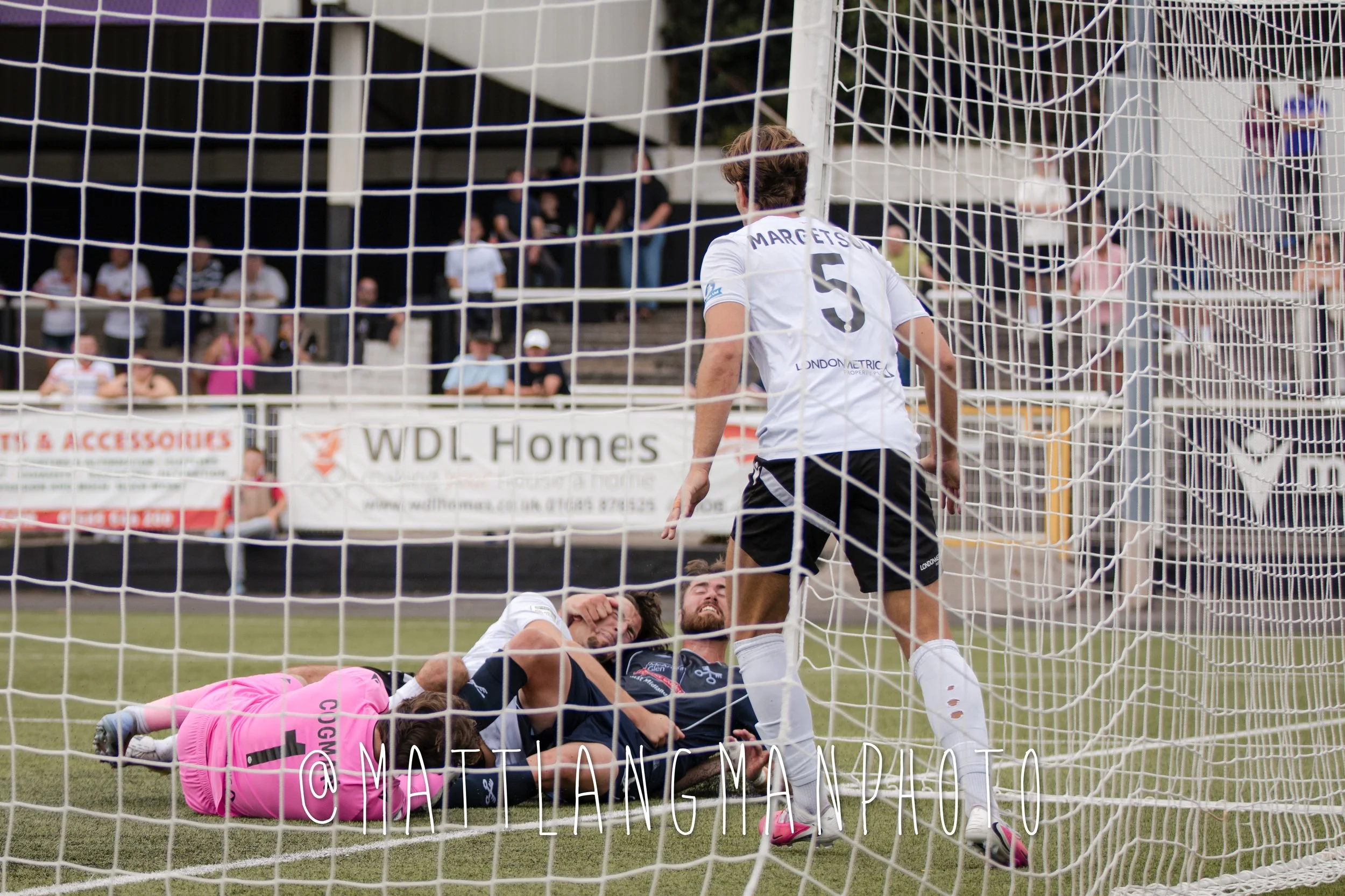 MERTHYR TOWN_0015.jpg