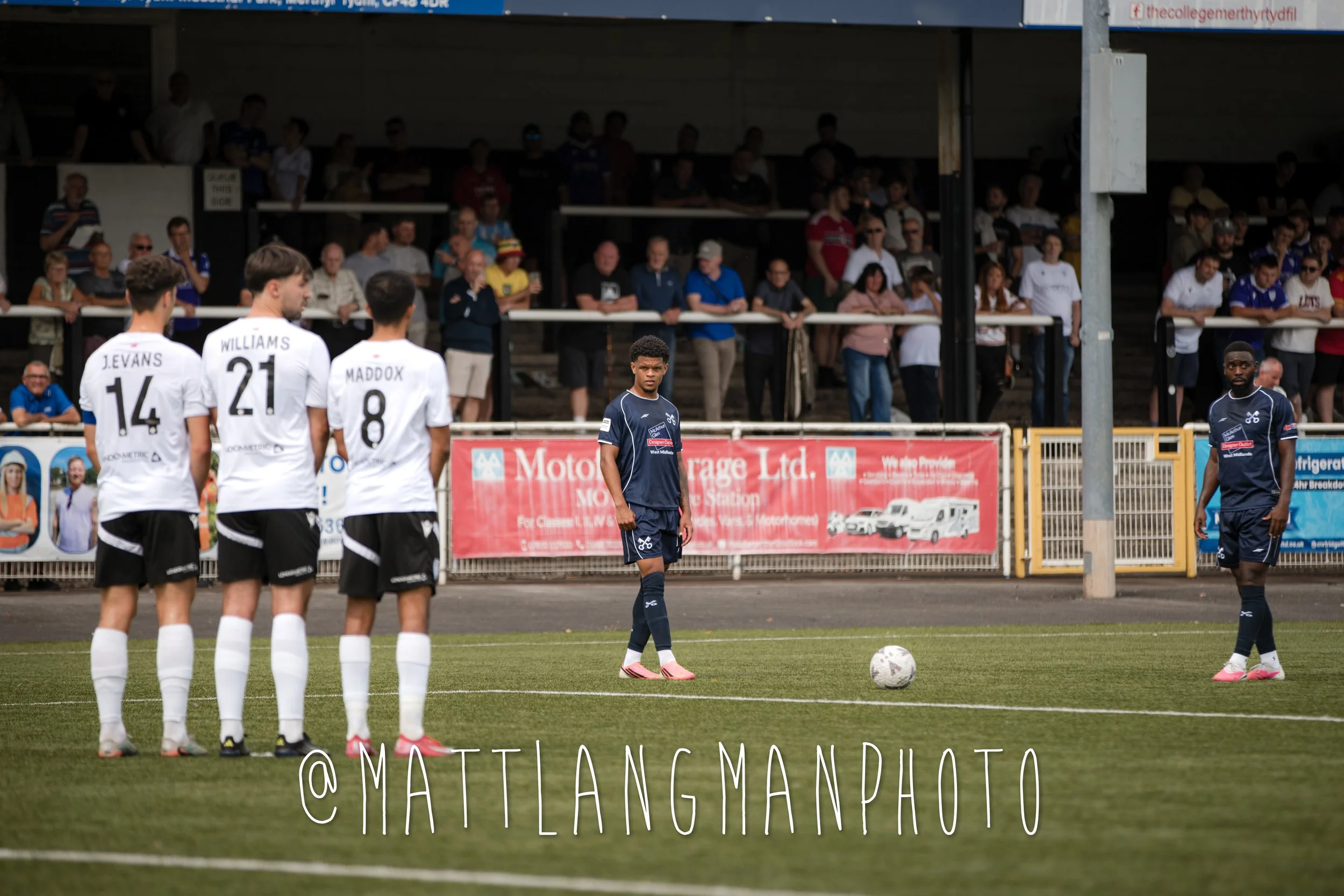 MERTHYR TOWN_0055.jpg