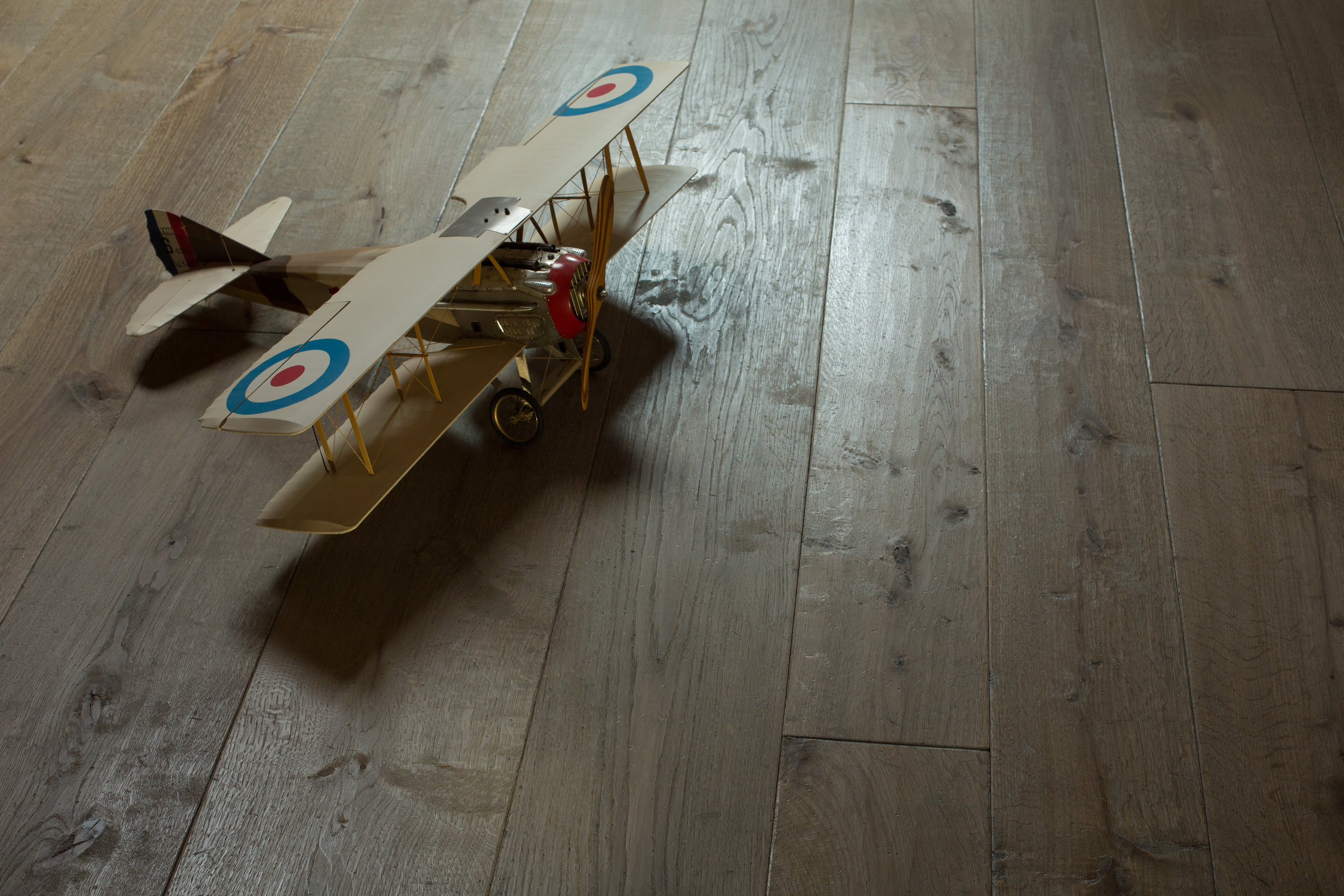 Wood engineered flooring