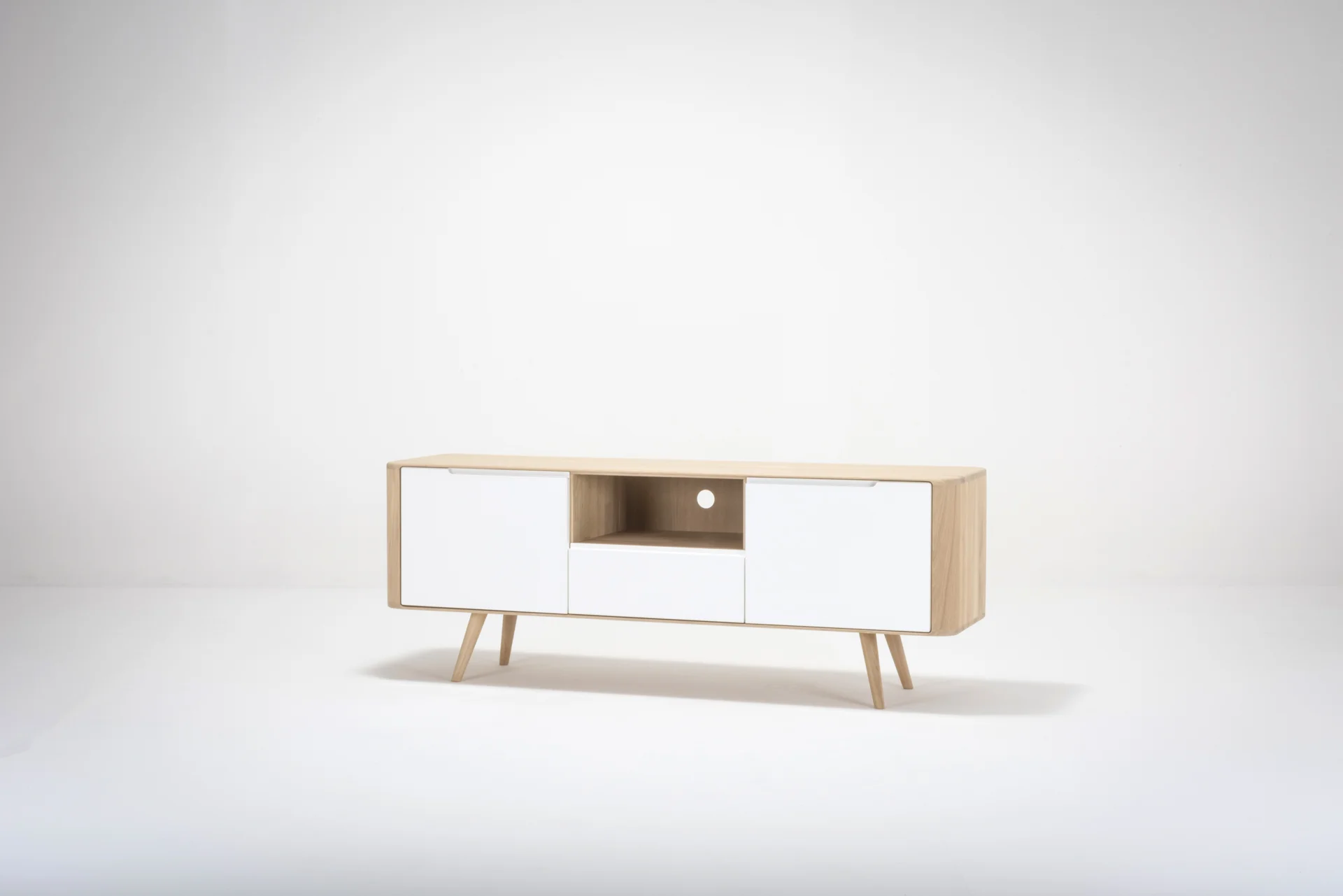 lq-st-ena-tv-sideboard-two-160x42x60-oak-white-1015-mdf-white-lacquered-ral-9010-6.jpg