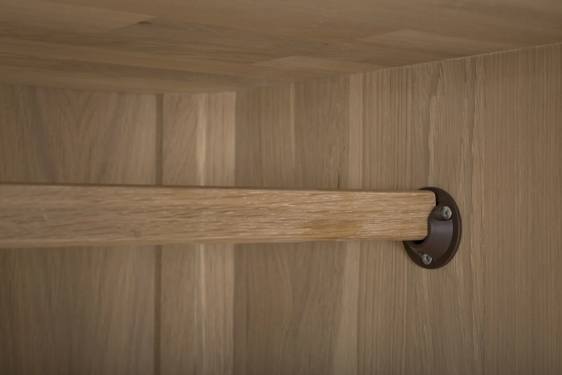 lq-st-ena-wardrobe-90x55x200-oak-white-1015-mdf-white-lacquered-ral-9010-13.jpg