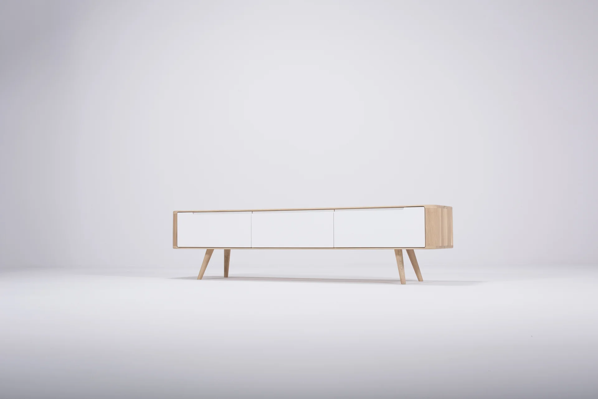 lq-st-ena-tv-sideboard-180x42x60-oak-white-1015-mdf-white-lacquered-ral-9010-13.jpg