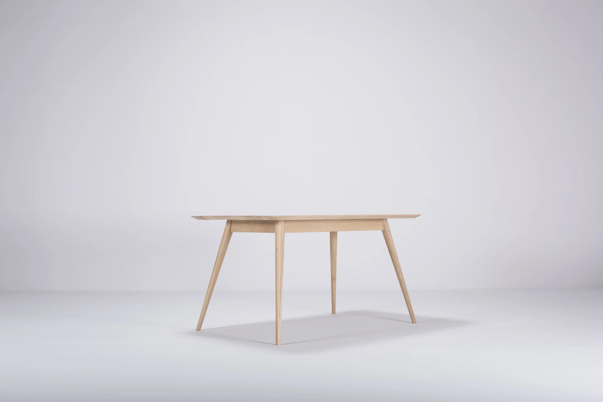 lq-st-stafa-table-140x90x75-oak-white-1015-23.jpg