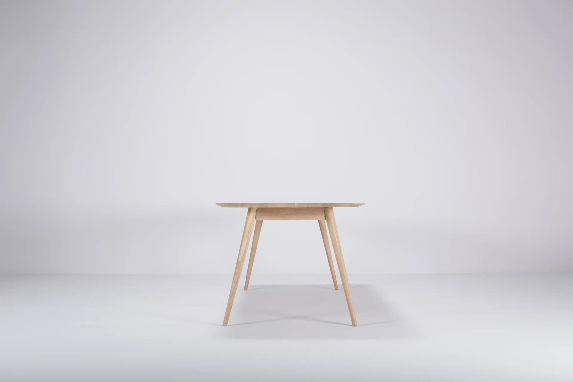 lq-st-stafa-table-220x90x75-oak-white-1015-9.jpg