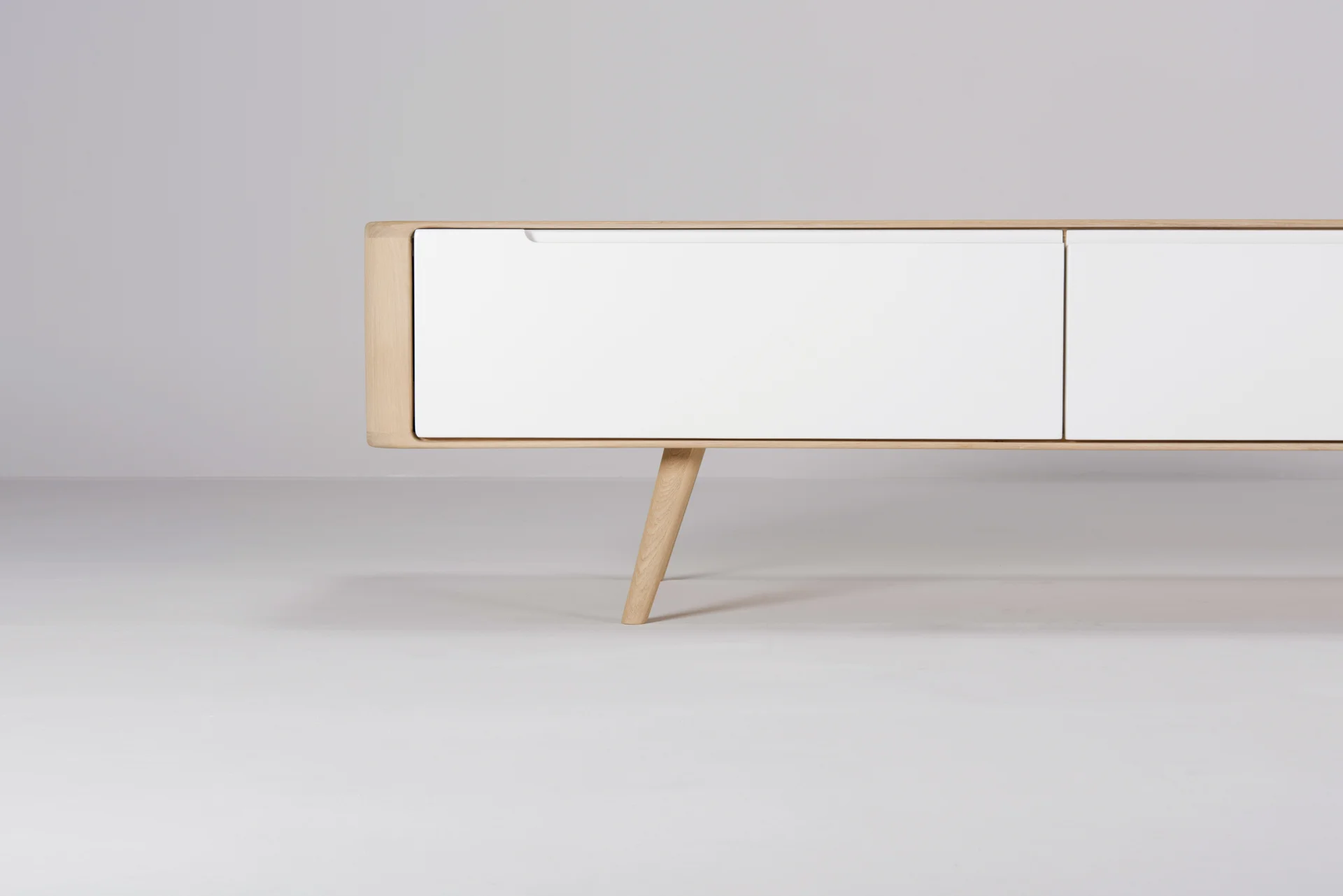 lq-st-ena-tv-sideboard-225x55x45-oak-white-1015-mdf-white-lacquered-ral-9010-15.jpg