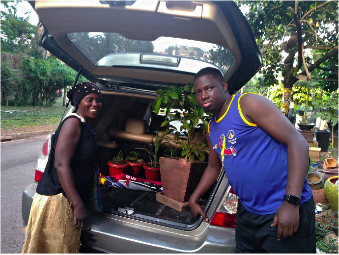  TECHNOLOGY EXPERT SUPPORTS WOMAN VENDOR