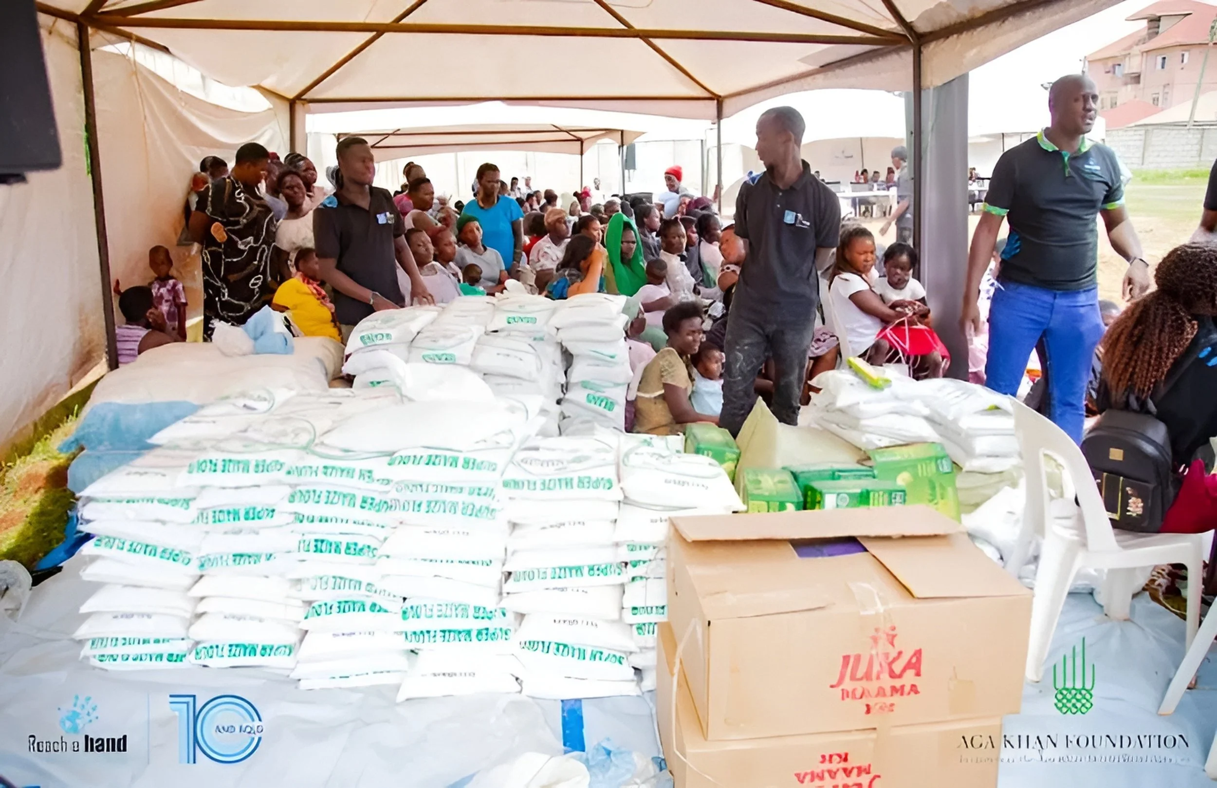 TEENAGE MOTHERS RECEIVE A HELPING HAND