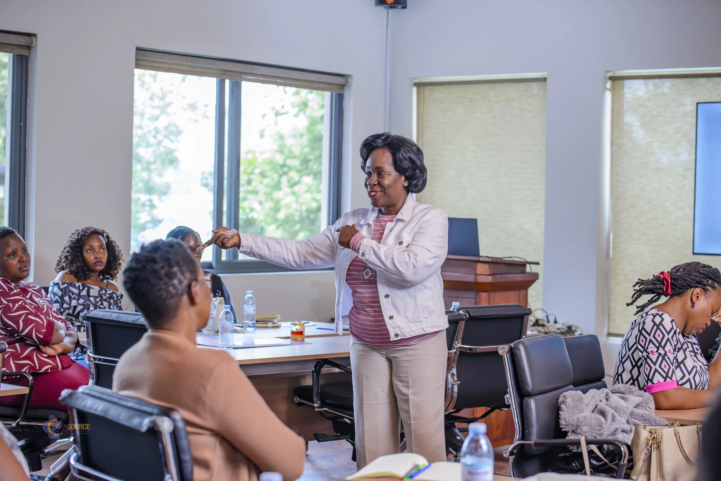 HER WAY WITH WORDS | GROW¡ Module 1: Know yourself to GROW¡ yourself.